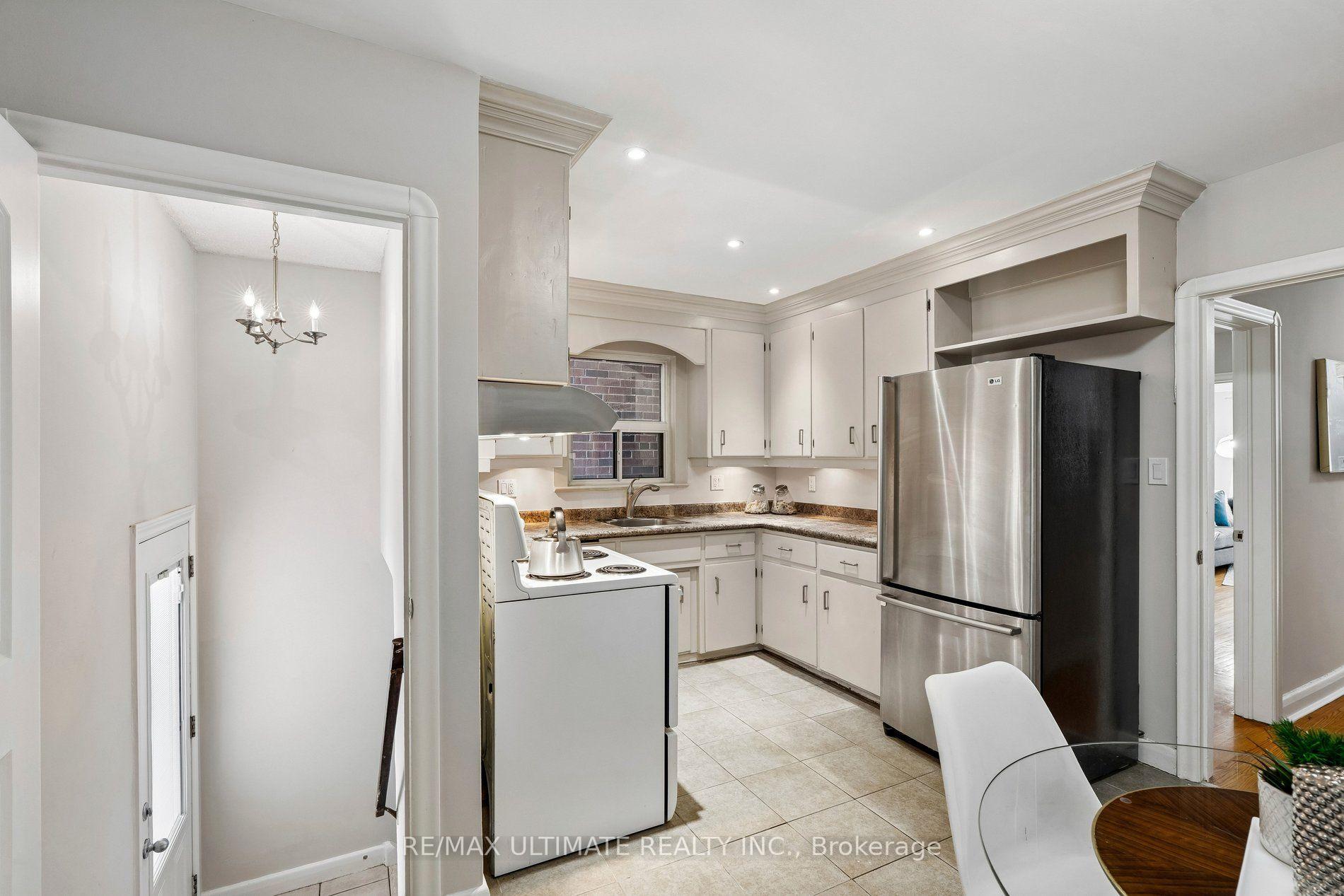 Photo 19 of 124 Hope Street, Toronto, Corso Italia-Davenport — HOMEH