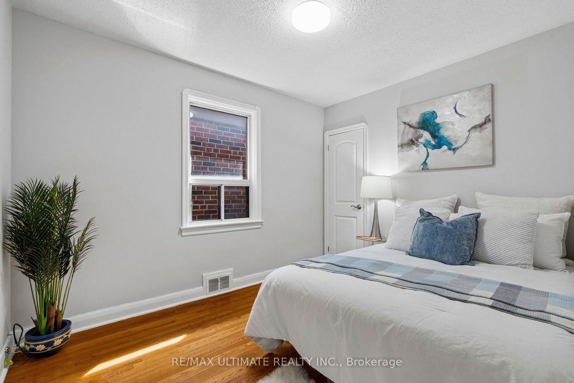 Photo 27 of 124 Hope Street, Toronto, Corso Italia-Davenport — HOMEH