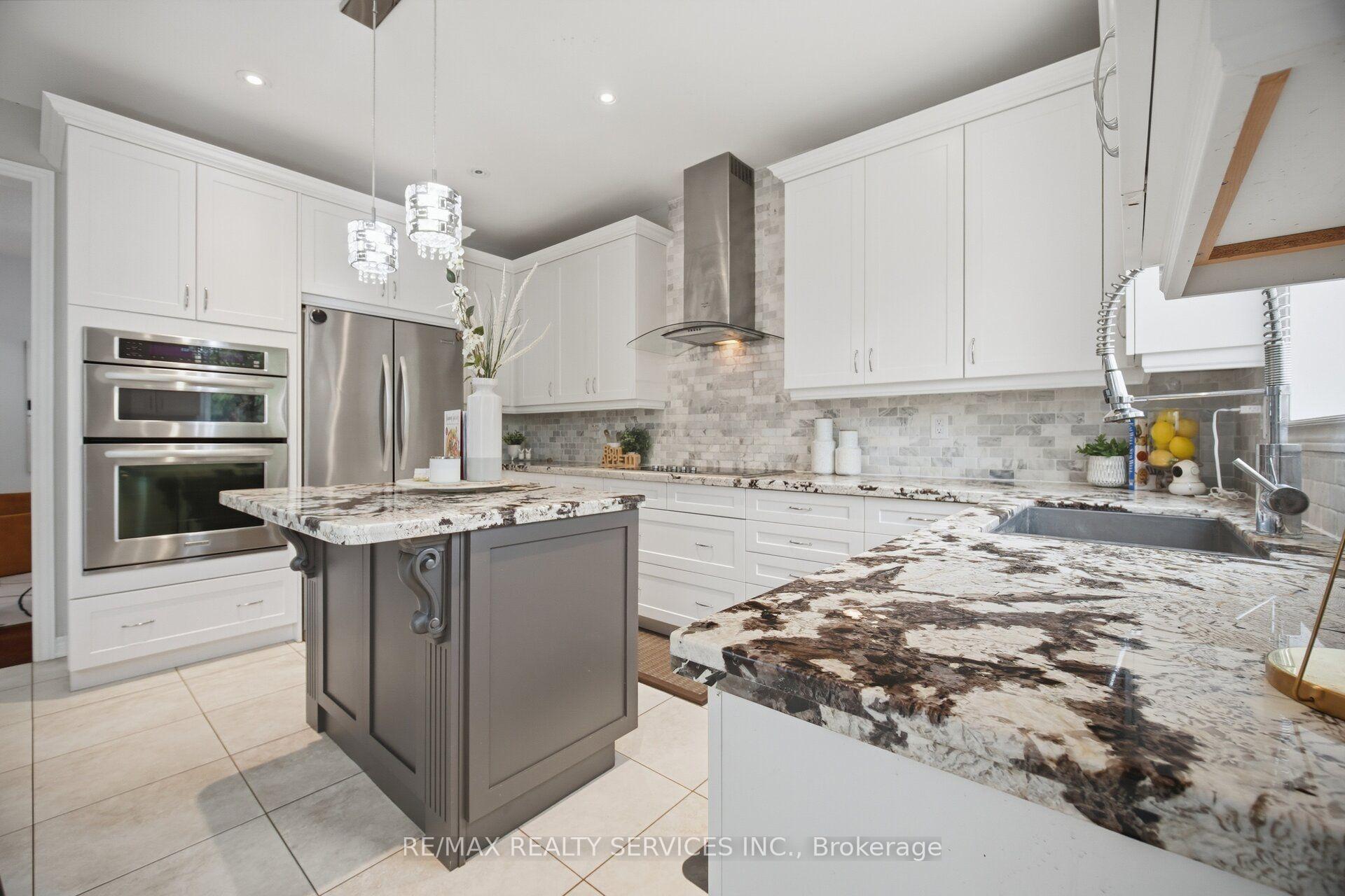 Photo 7 of 79 Cedarholme Avenue, Caledon, Rural Caledon — HOMEH