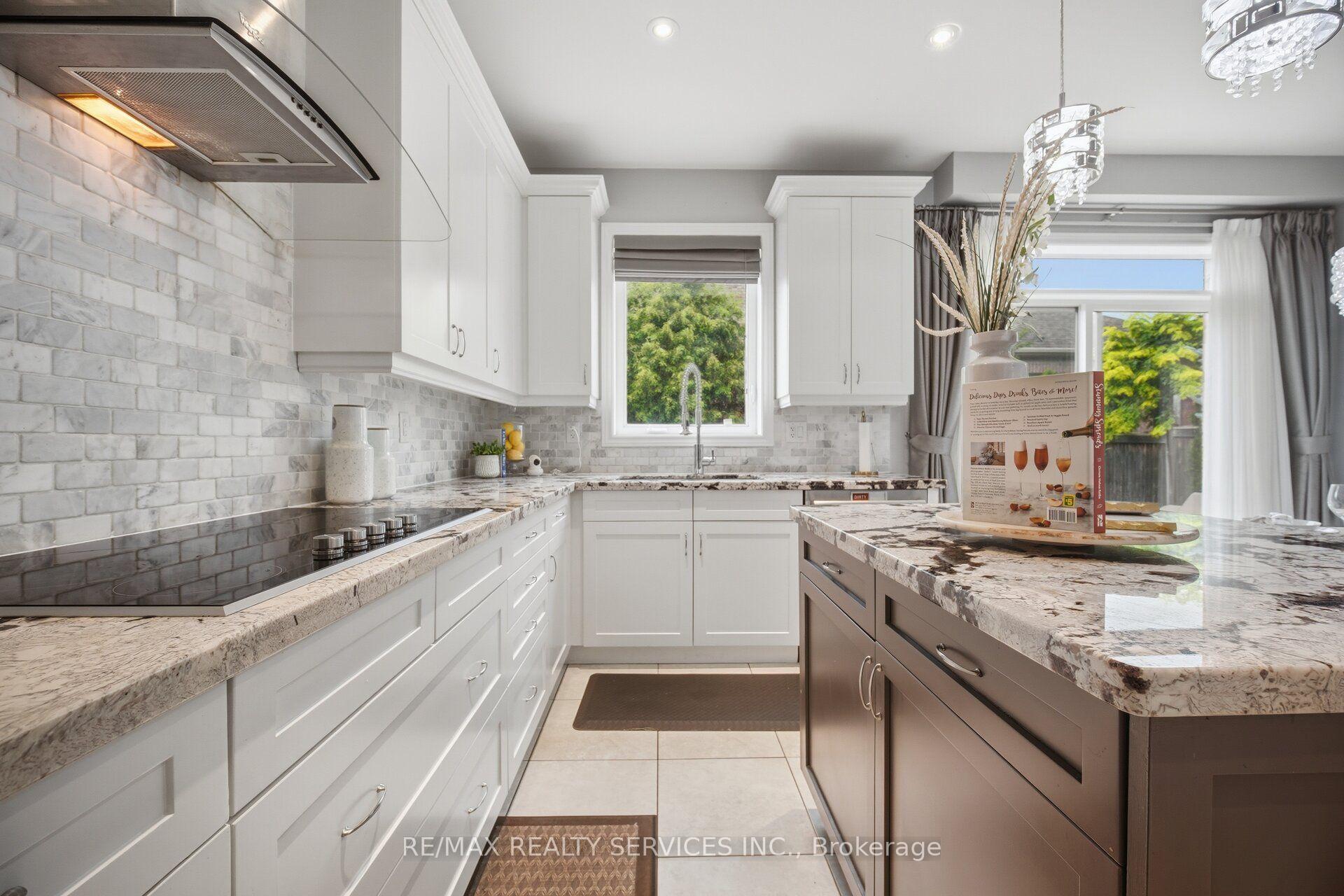 Photo 9 of 79 Cedarholme Avenue, Caledon, Rural Caledon — HOMEH