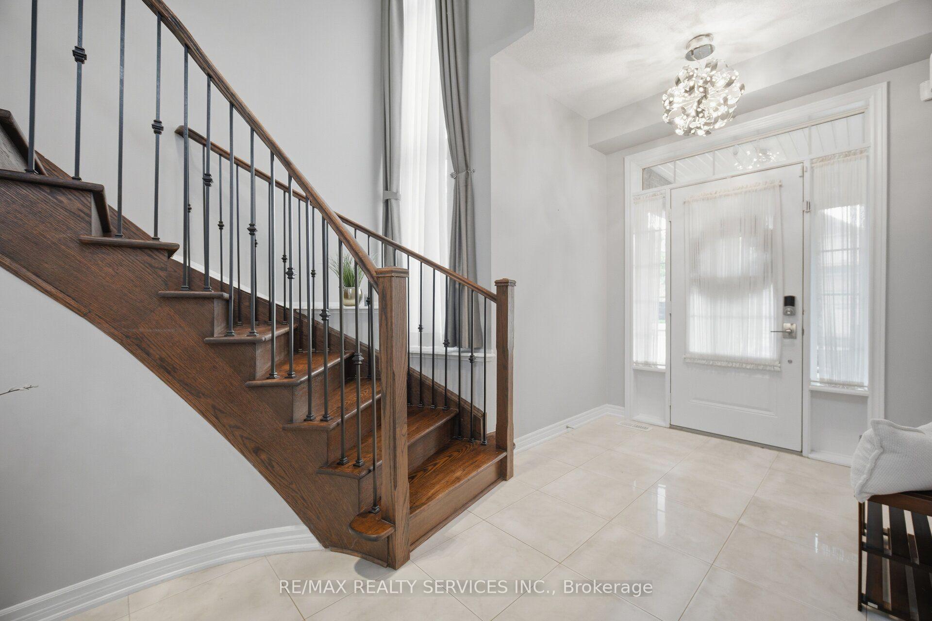 Photo 23 of 79 Cedarholme Avenue, Caledon, Rural Caledon — HOMEH
