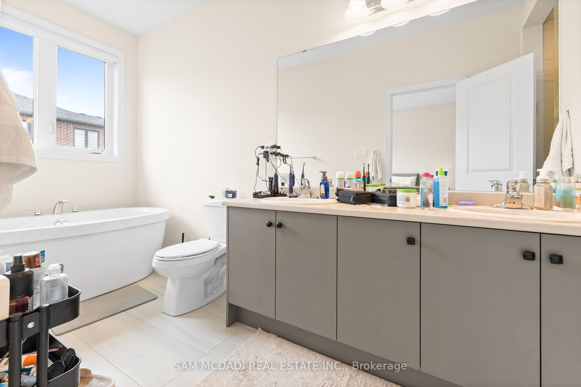 Photo 9 of 1429 Almonte Drive, Burlington, Tyandaga — HOMEH