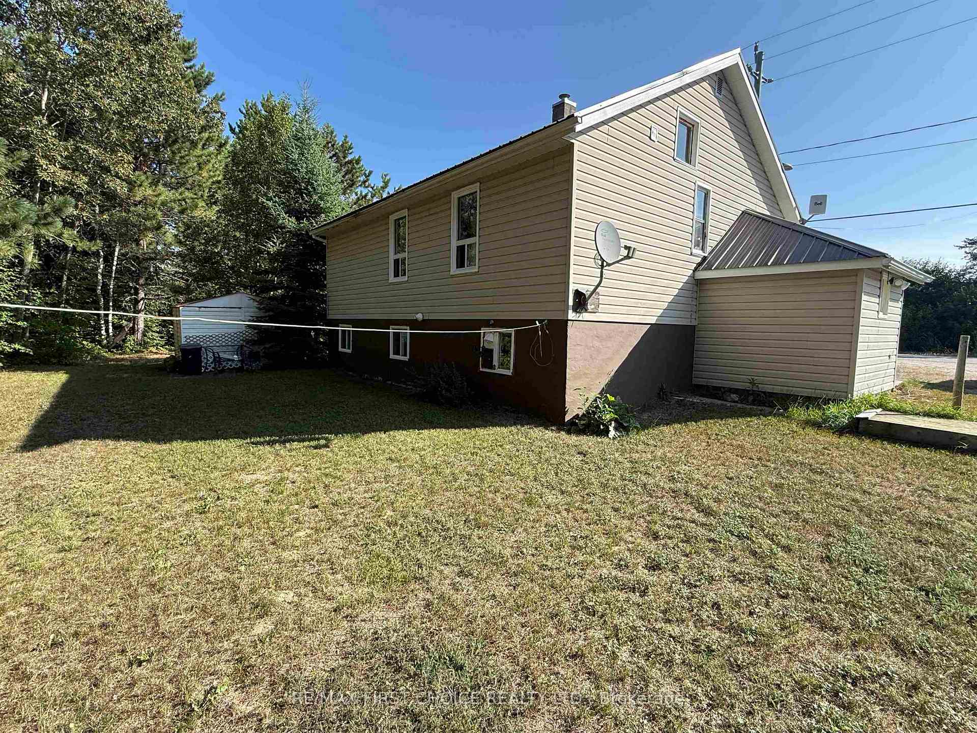 Photo 2 of 78 Armstrong Street, Machin, TB-612 — HOMEH