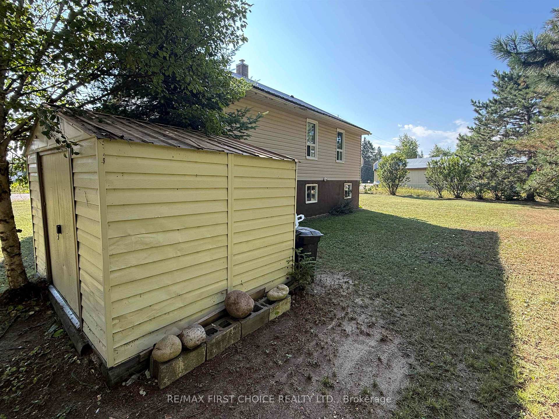 Photo 3 of 78 Armstrong Street, Machin, TB-612 — HOMEH