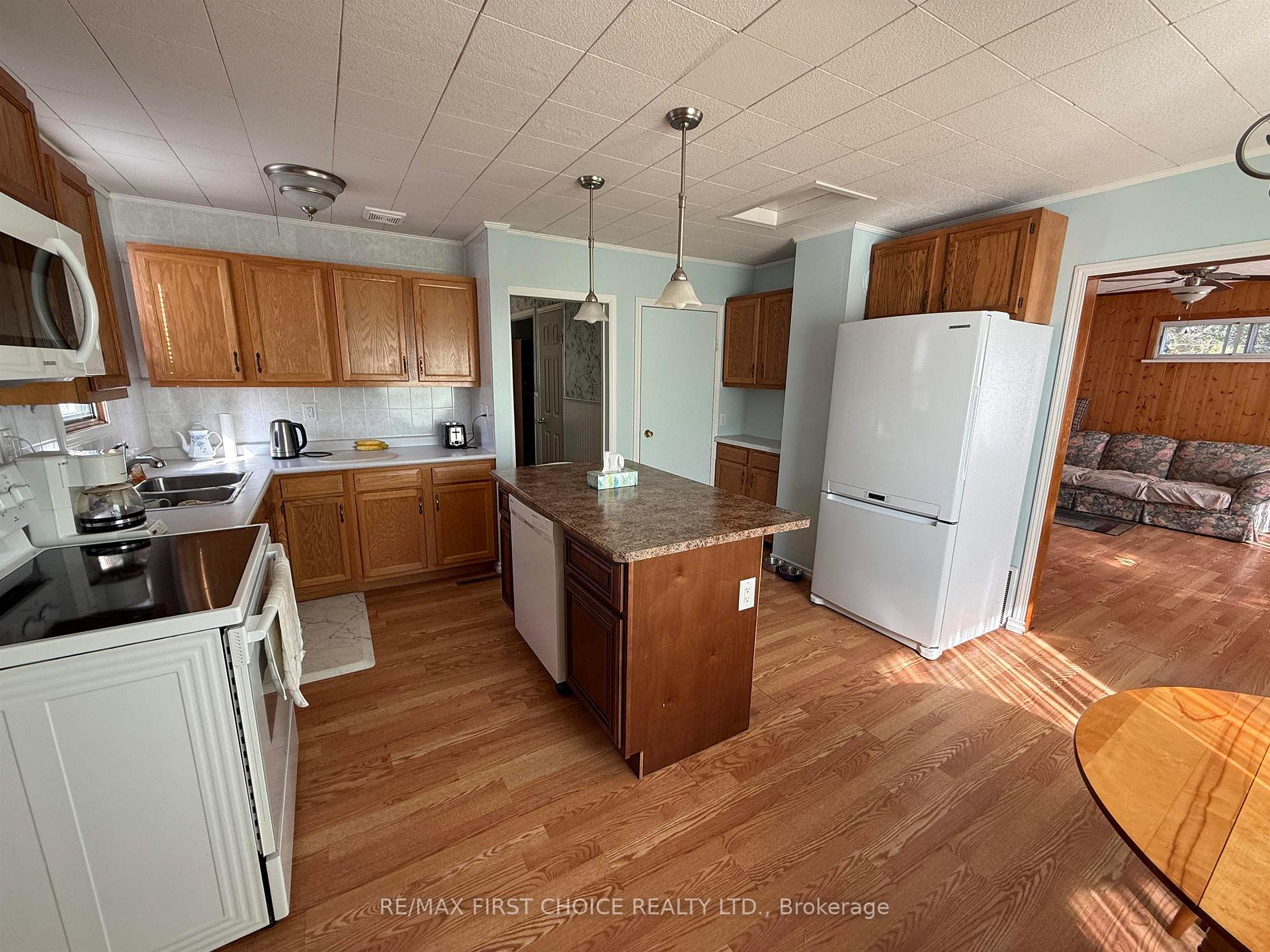 Photo 4 of 78 Armstrong Street, Machin, TB-612 — HOMEH