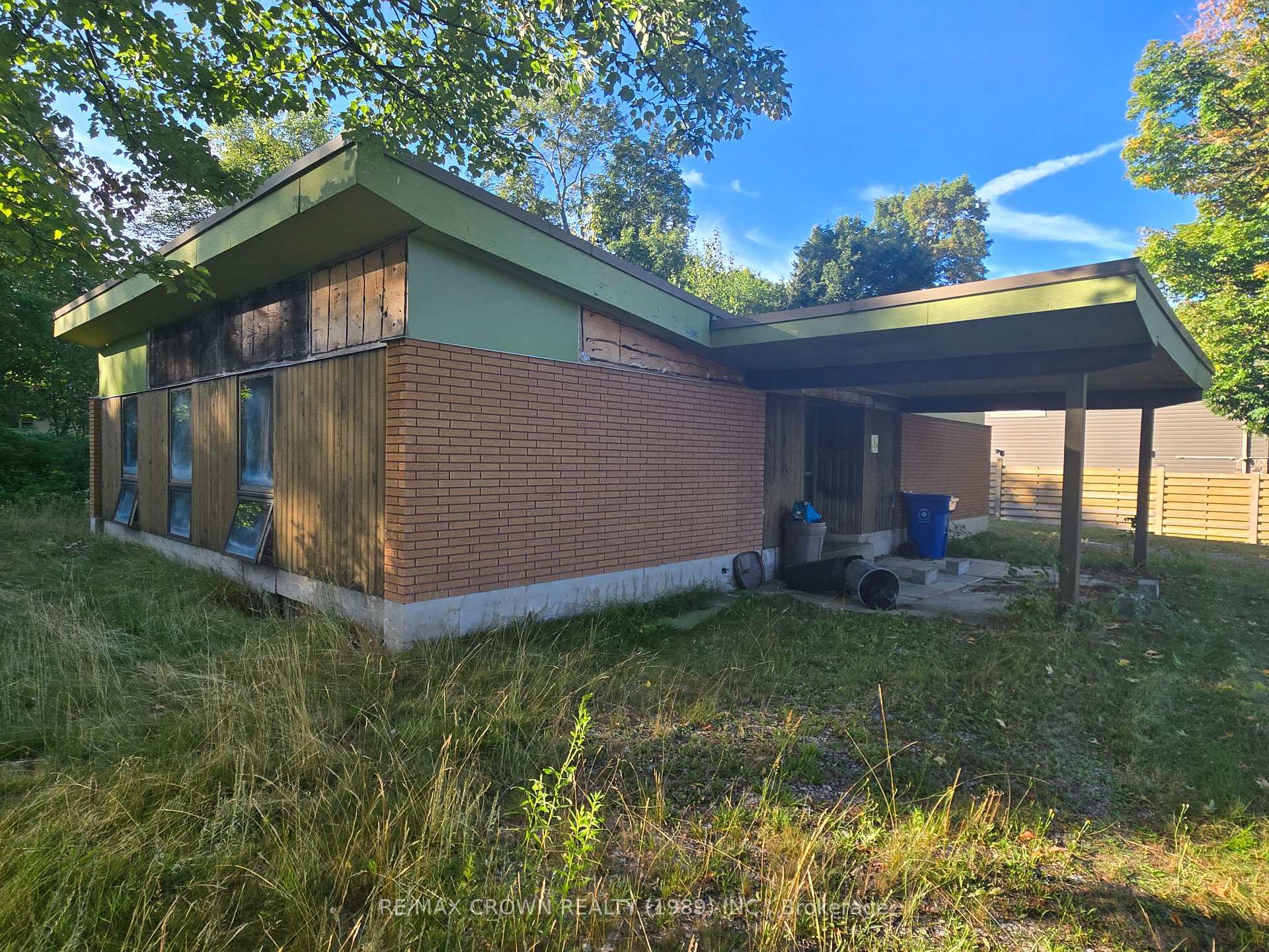 Photo 1 of 845 Airport Road, North Bay, Airport — HOMEH