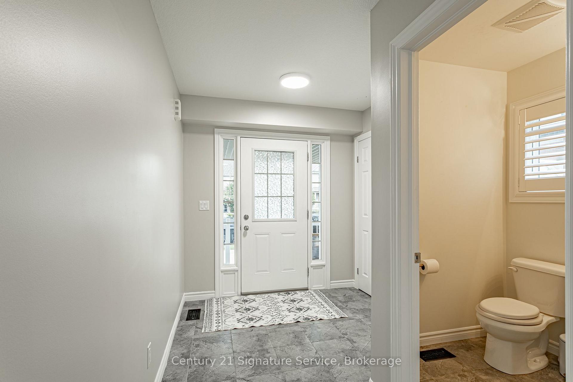 Photo 4 of 27 Freer Drive, North Dumfries, Ayr — HOMEH