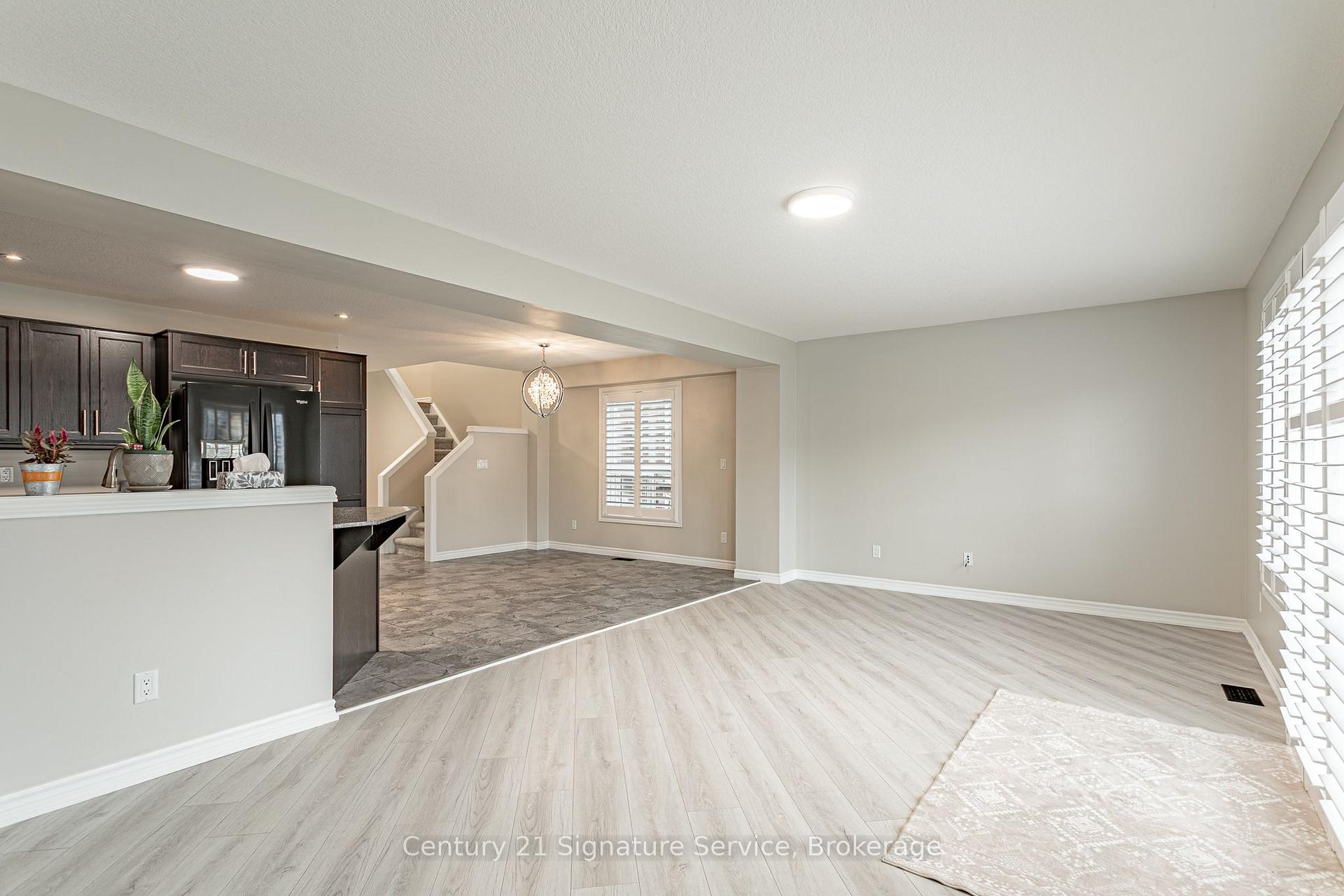 Photo 13 of 27 Freer Drive, North Dumfries, Ayr — HOMEH