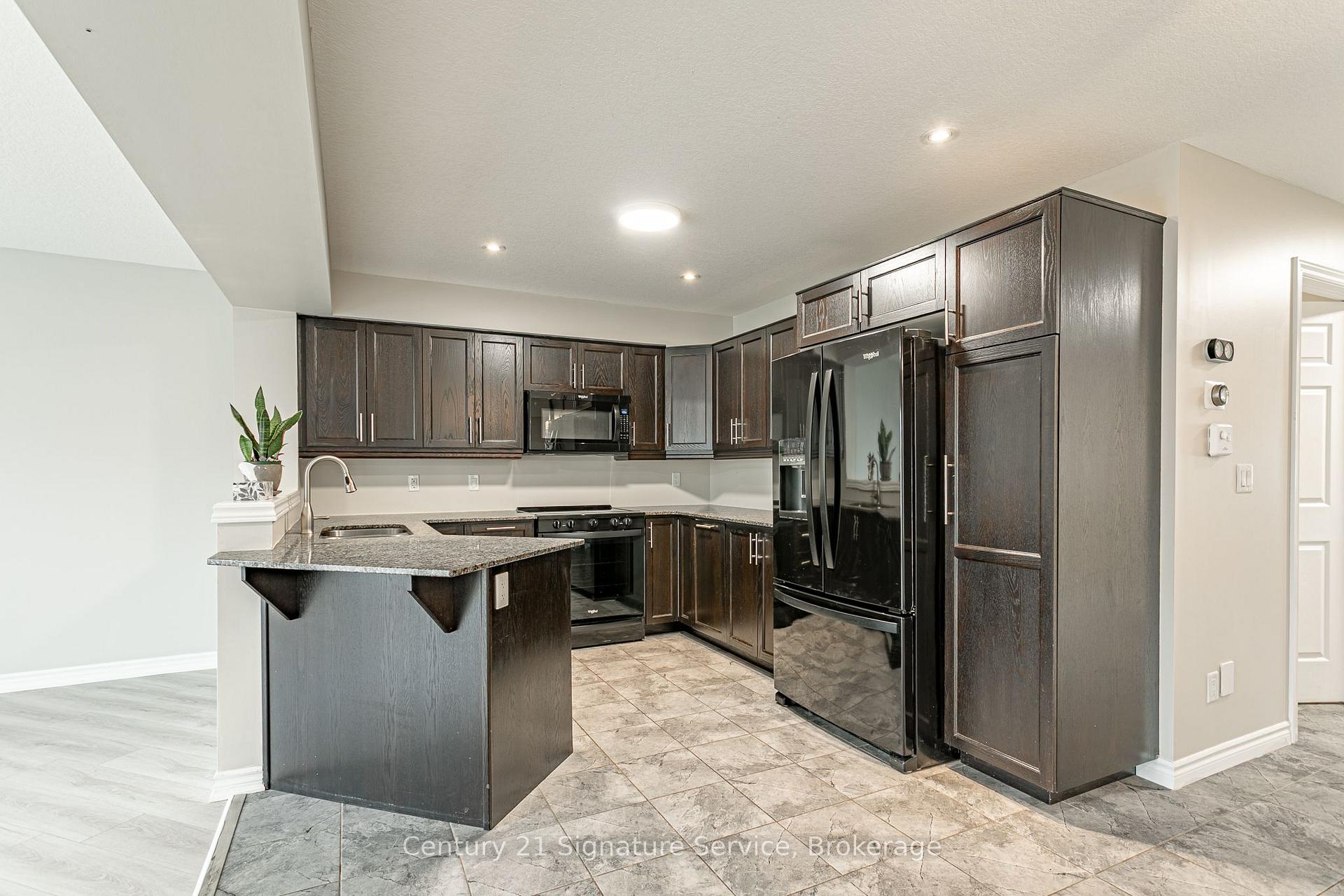Photo 17 of 27 Freer Drive, North Dumfries, Ayr — HOMEH