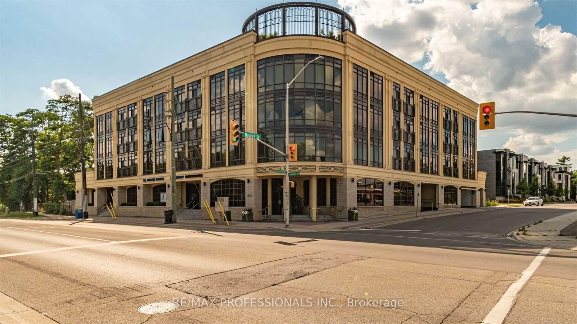 Front of Unit 208, 205 Lakeshore Road W