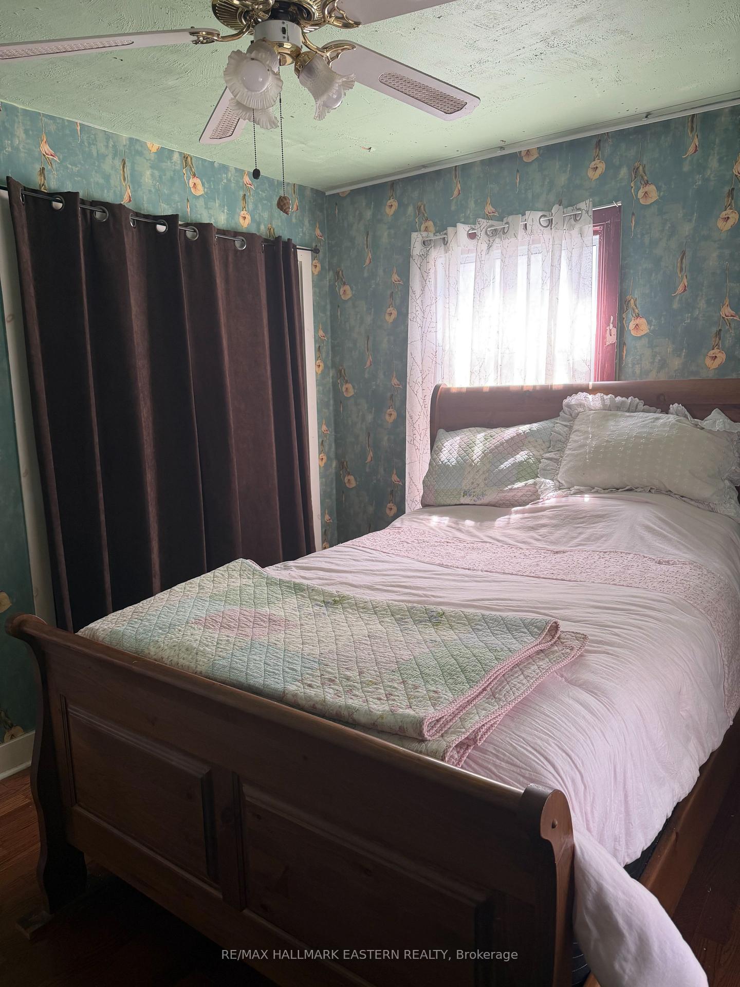 Photo 15 of 413 Bellevue Street, Peterborough, Northcrest Ward 5 — HOMEH