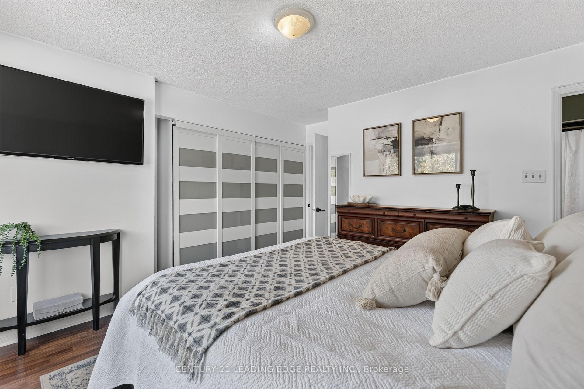Photo 47 of 92 Vail Meadows Crescent, Clarington, Bowmanville — HOMEH