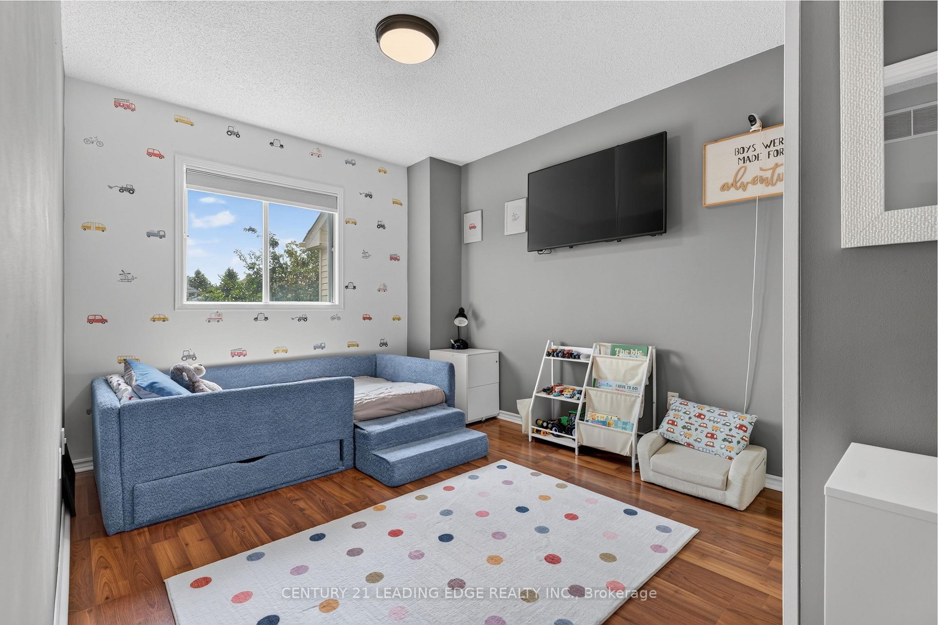 Photo 61 of 92 Vail Meadows Crescent, Clarington, Bowmanville — HOMEH