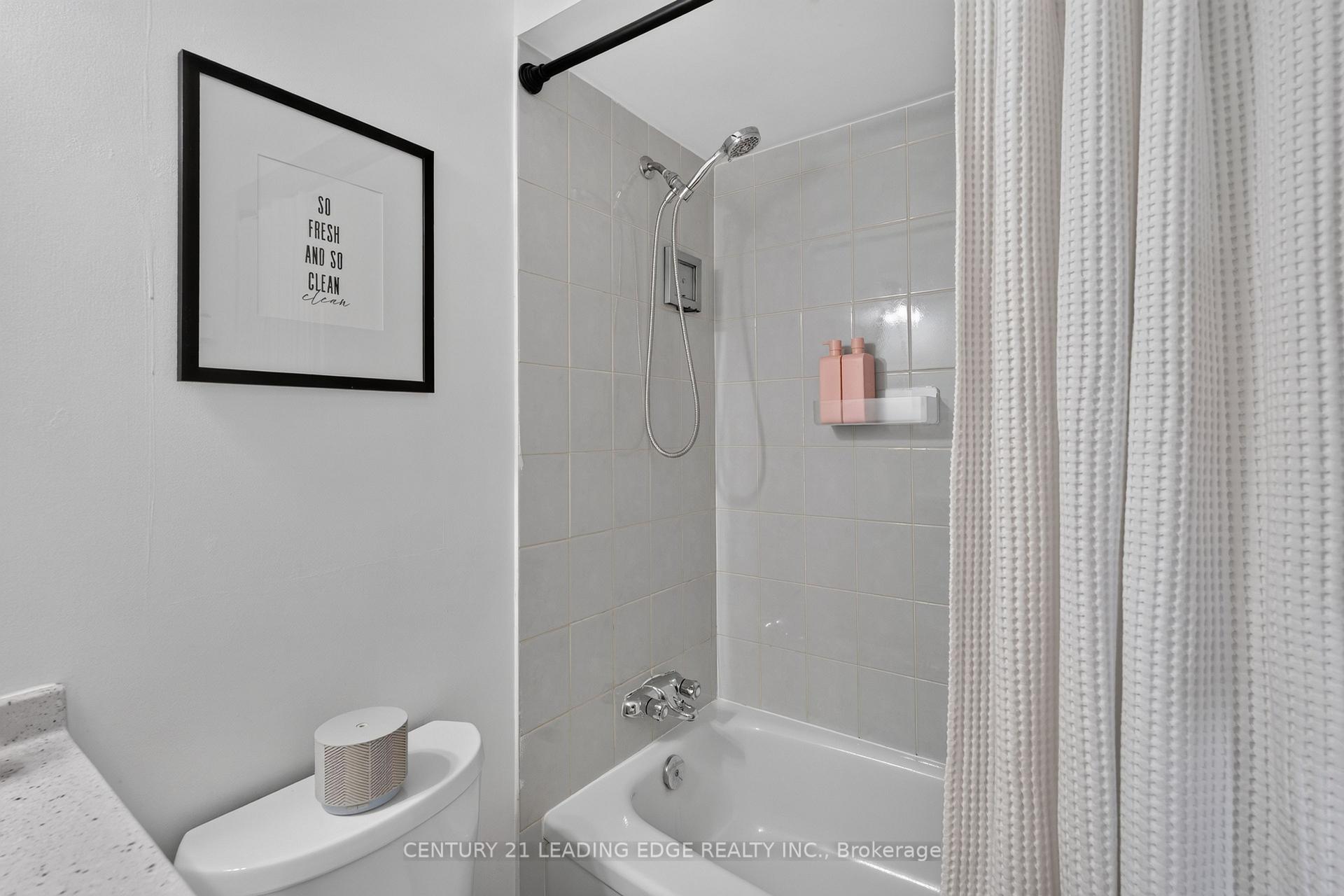Photo 62 of 92 Vail Meadows Crescent, Clarington, Bowmanville — HOMEH