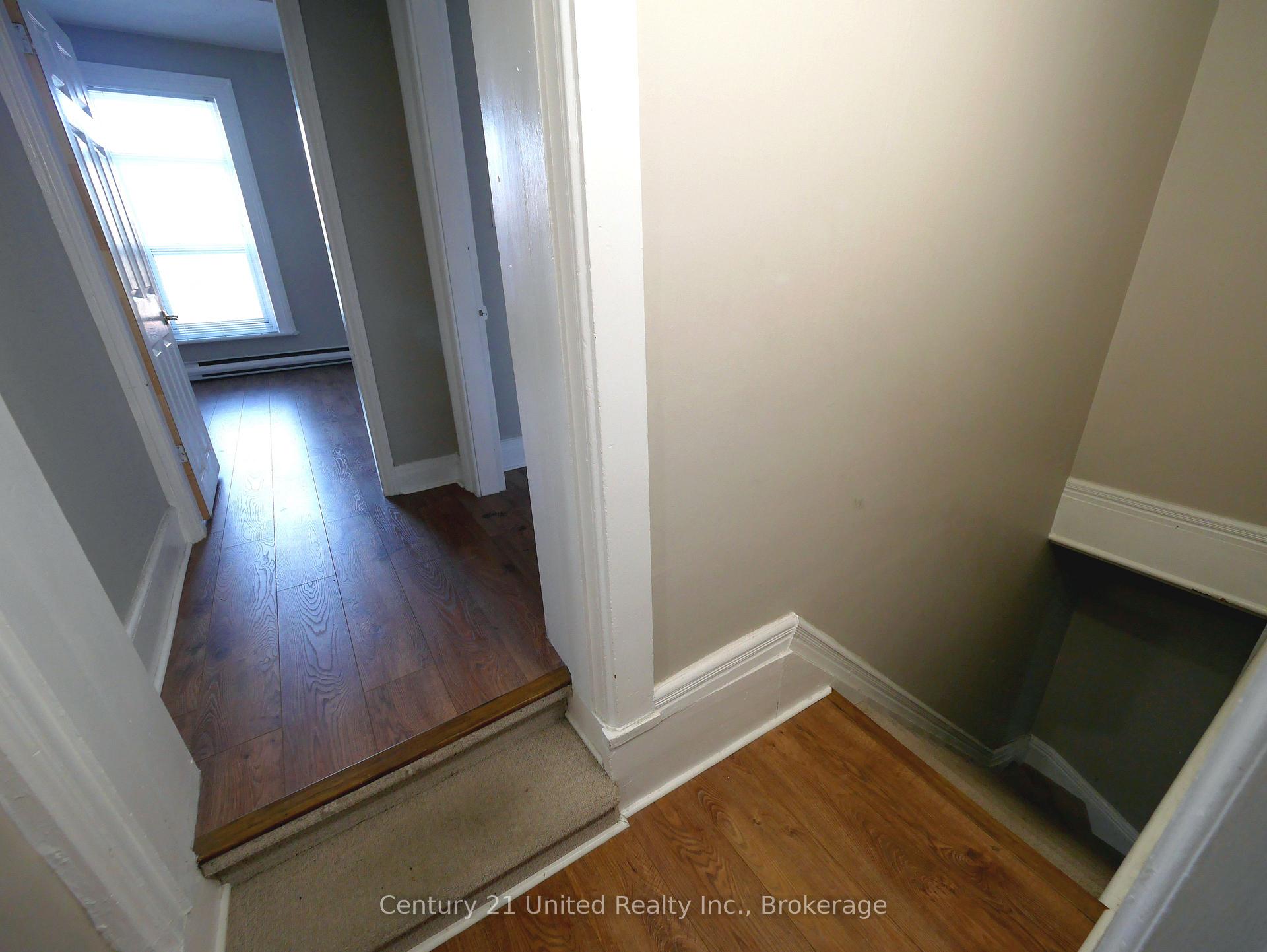 Photo 10 of 375A Queen Street, Peterborough, Town Ward 3 — HOMEH
