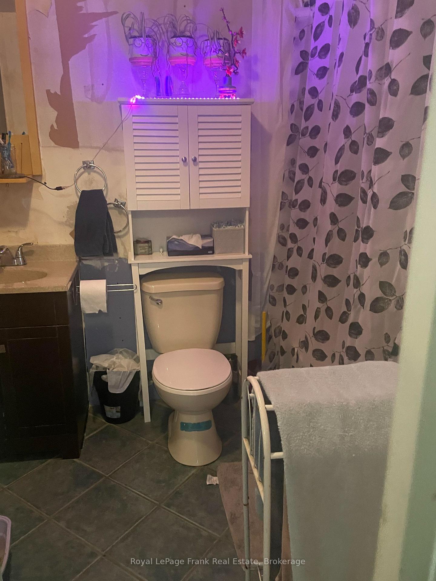 Photo 10 of 2318 County Rd 45, Asphodel-Norwood, Norwood — HOMEH