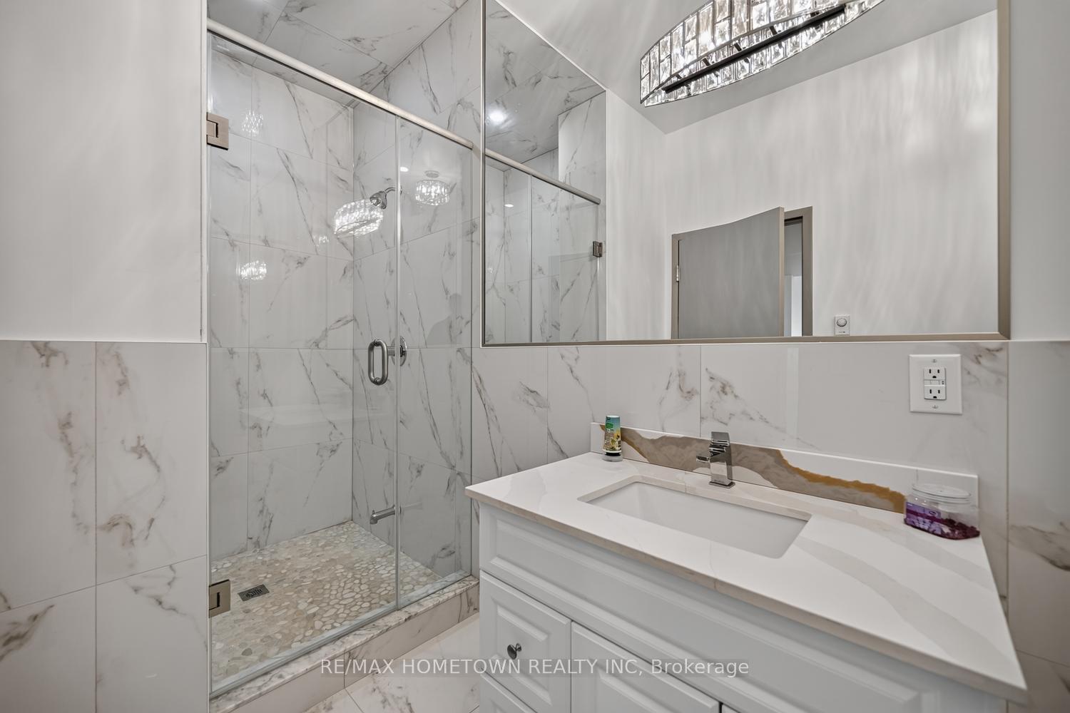 Photo 7 of Unit 206, 48 King Street E, Brockville, Brockville — HOMEH