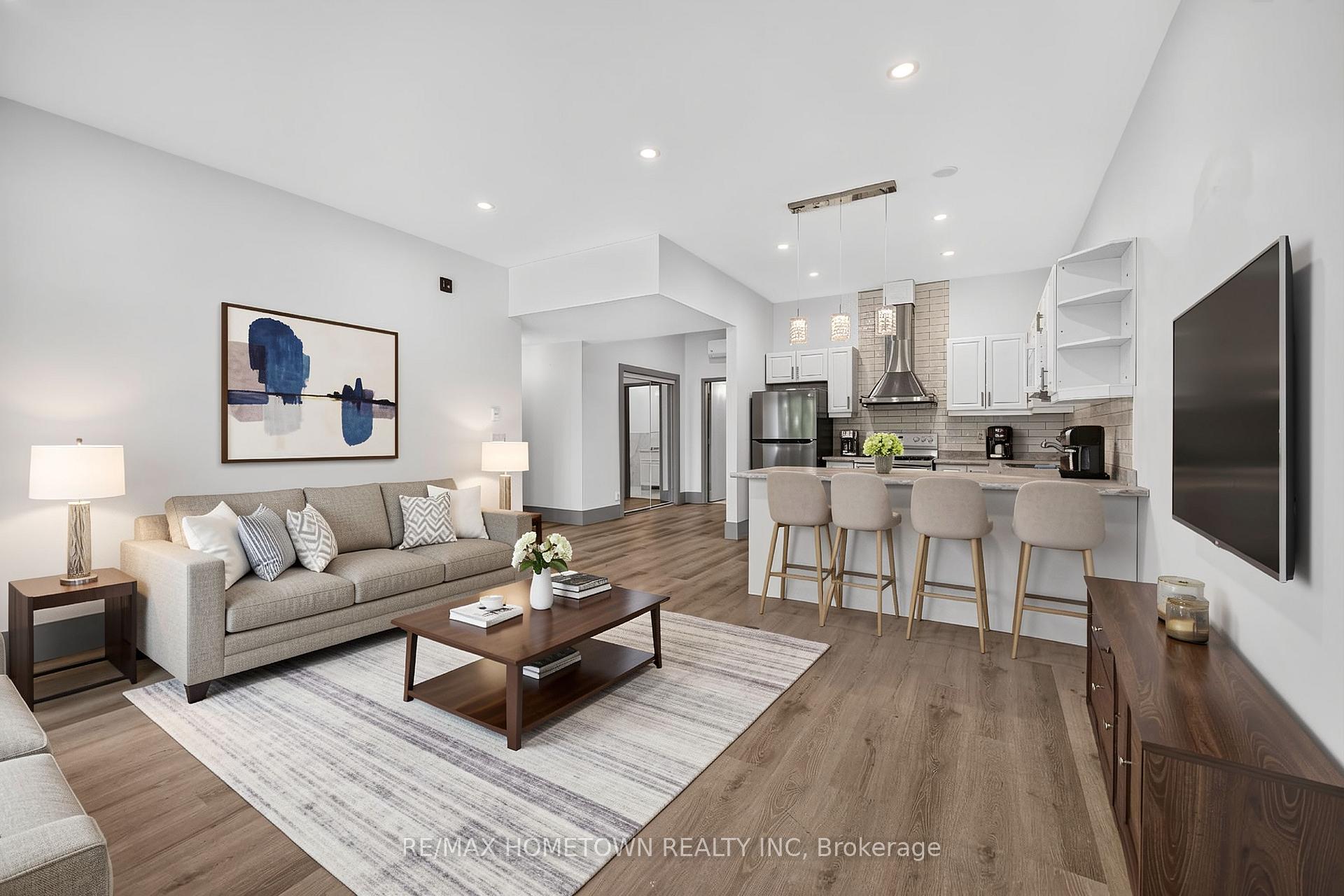 Photo 11 of Unit 206, 48 King Street E, Brockville, Brockville — HOMEH