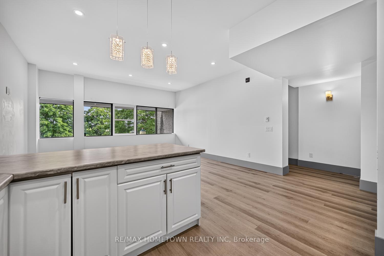 Photo 18 of Unit 206, 48 King Street E, Brockville, Brockville — HOMEH