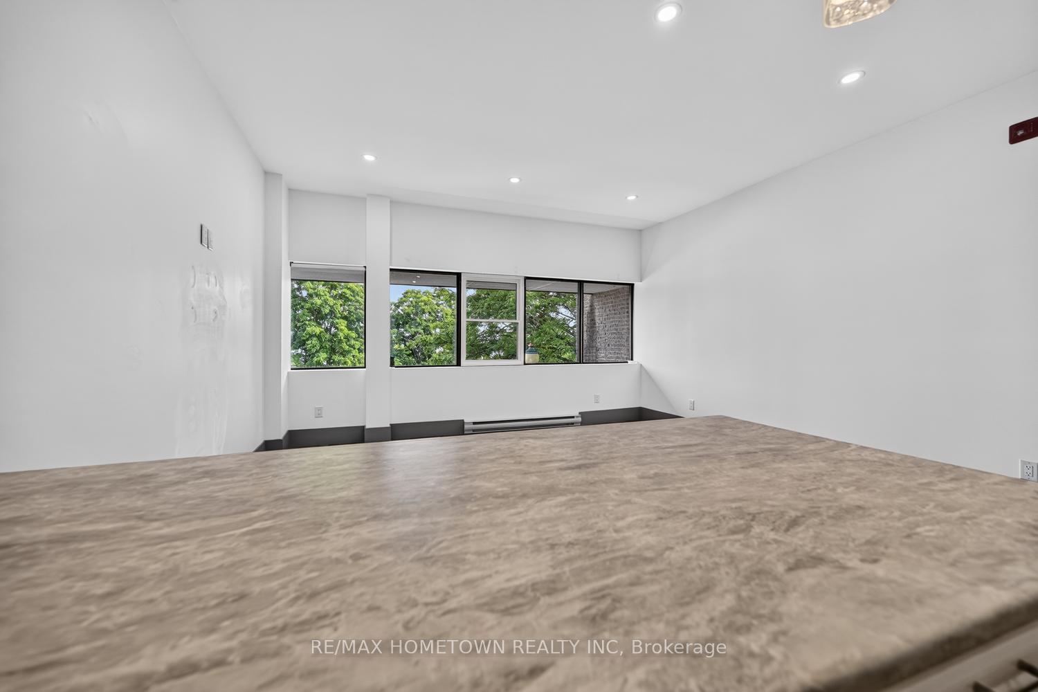 Photo 19 of Unit 206, 48 King Street E, Brockville, Brockville — HOMEH