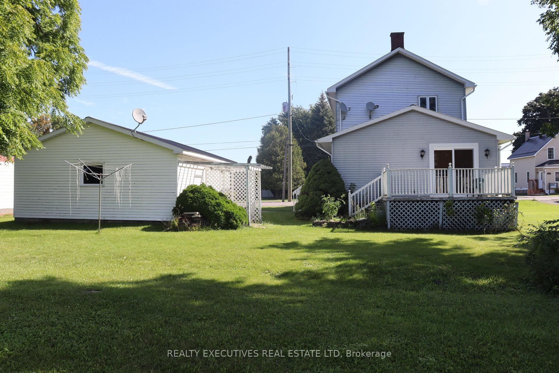 Photo 41 of 464 Gladstone Street, North Dundas, Winchester — HOMEH