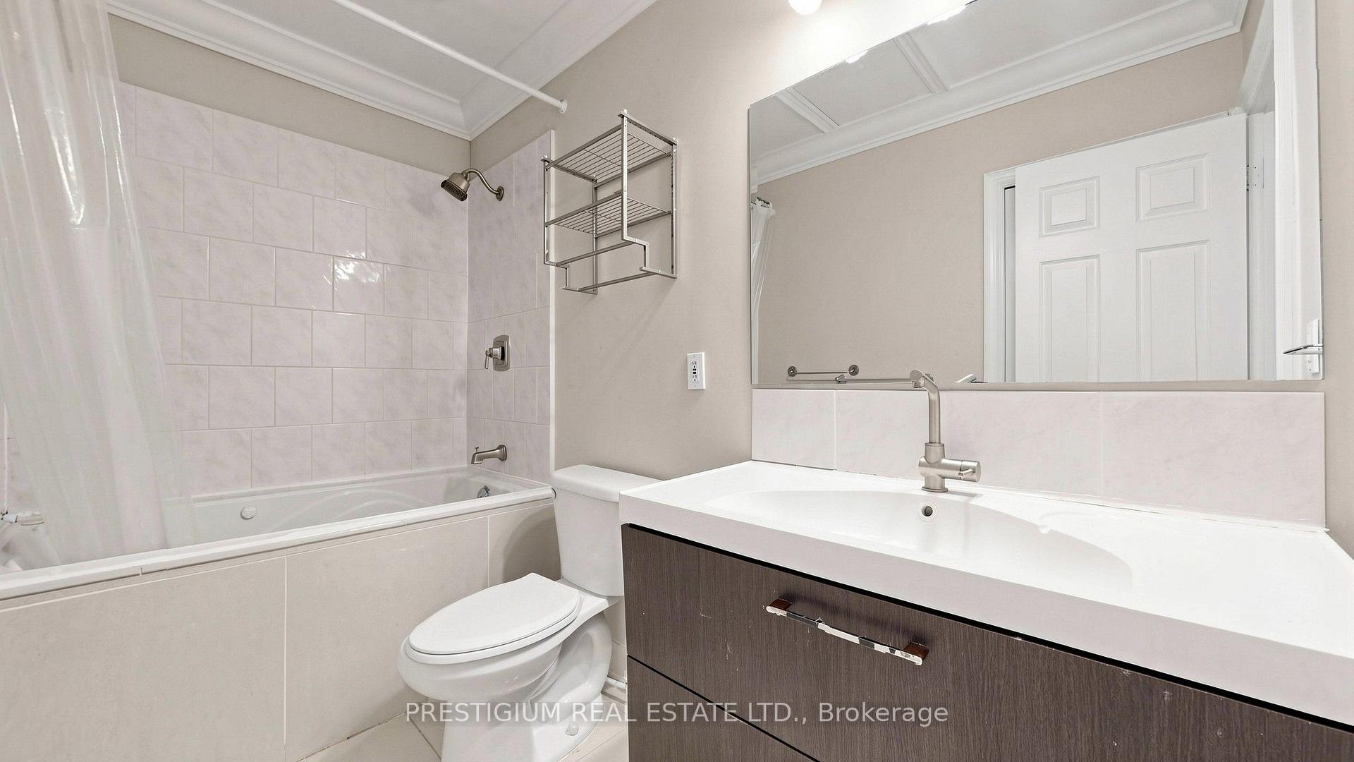 Photo 16 of 65 Eldon Avenue, Toronto, Crescent Town — HOMEH