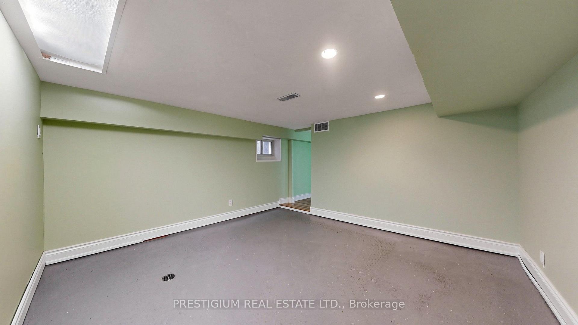 Photo 20 of 65 Eldon Avenue, Toronto, Crescent Town — HOMEH