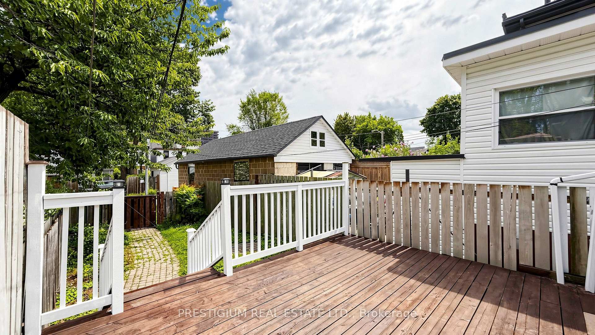 Photo 26 of 65 Eldon Avenue, Toronto, Crescent Town — HOMEH