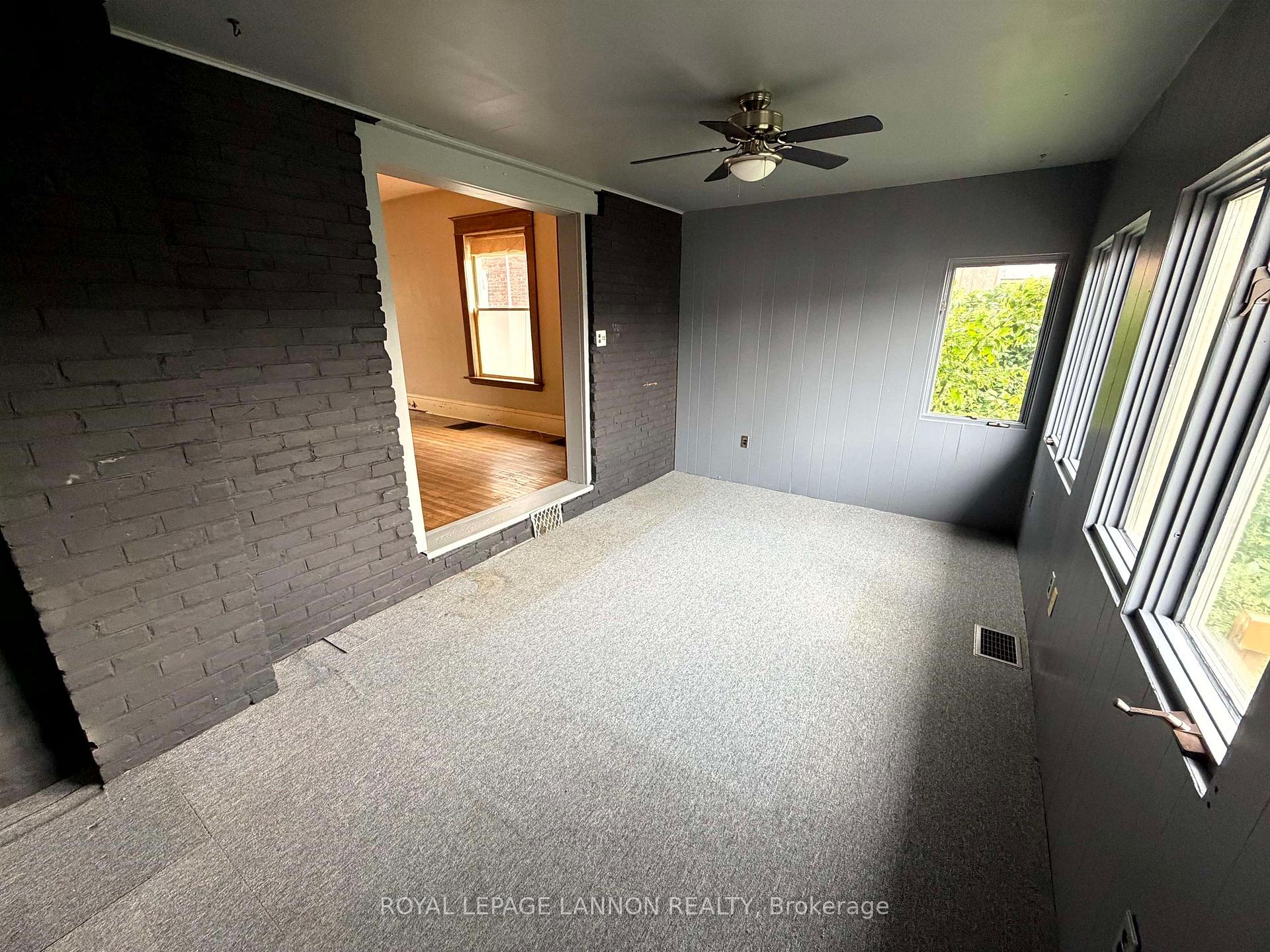 Photo 13 of 207 Norah Street S, Thunder Bay, McKeller Park — HOMEH
