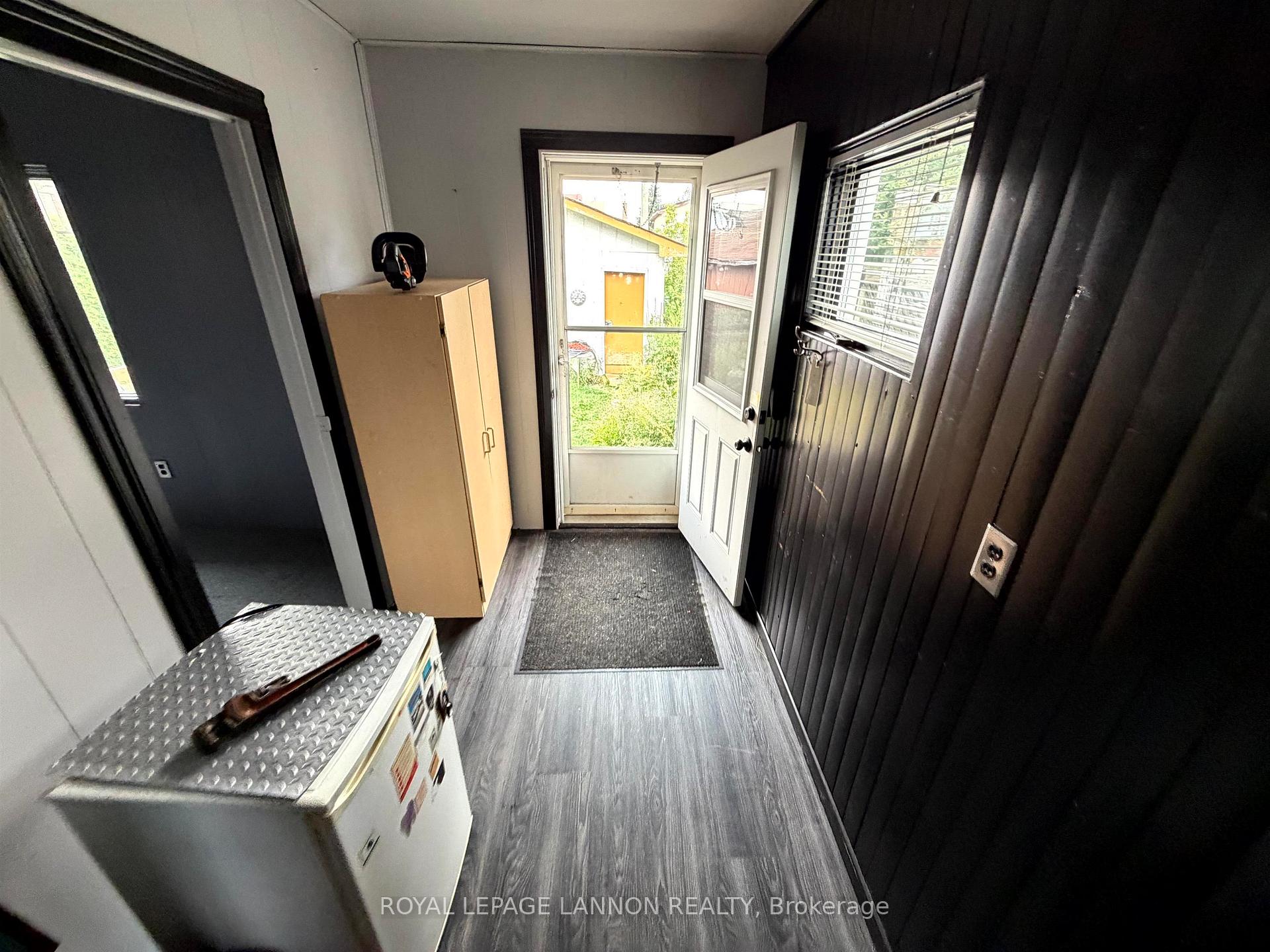 Photo 15 of 207 Norah Street S, Thunder Bay, McKeller Park — HOMEH
