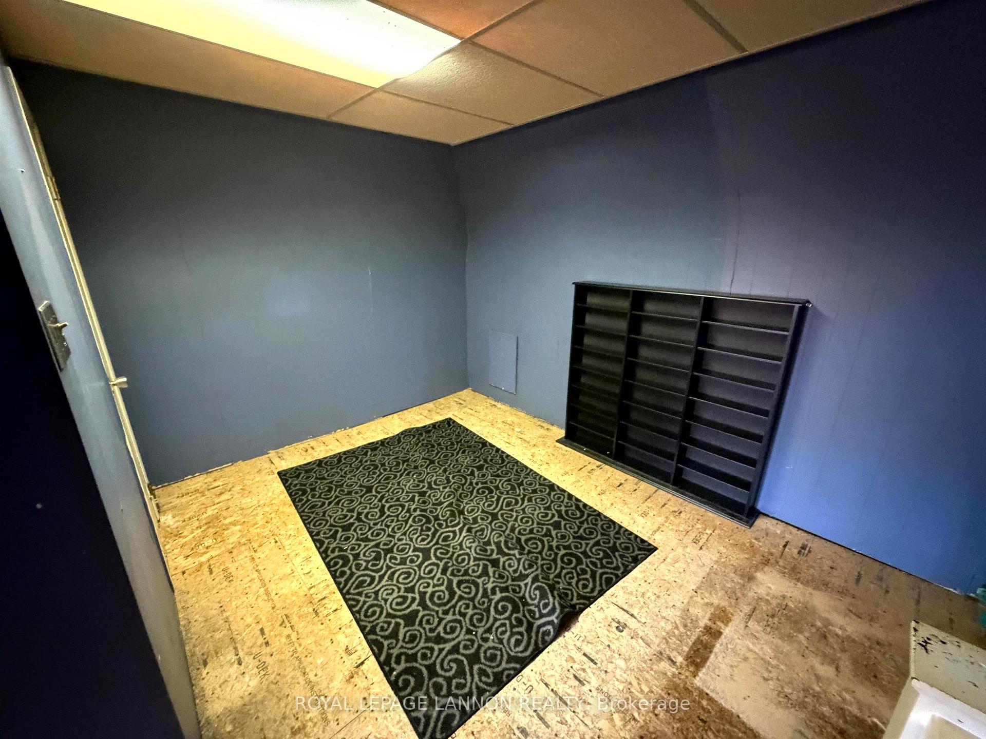 Photo 32 of 207 Norah Street S, Thunder Bay, McKeller Park — HOMEH