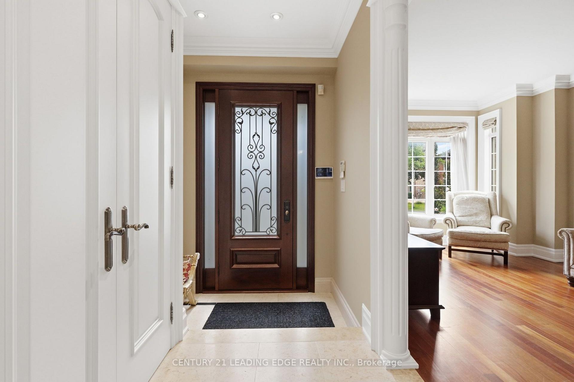 Photo 3 of 40 Arista Gate, Vaughan, Islington Woods — HOMEH
