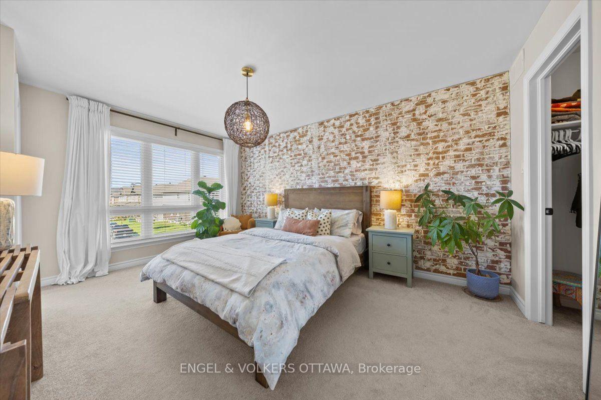 Photo 29 of 556 Triangle Street, Ottawa, Kanata - Emerald Meadows/Trailwest — HOMEH