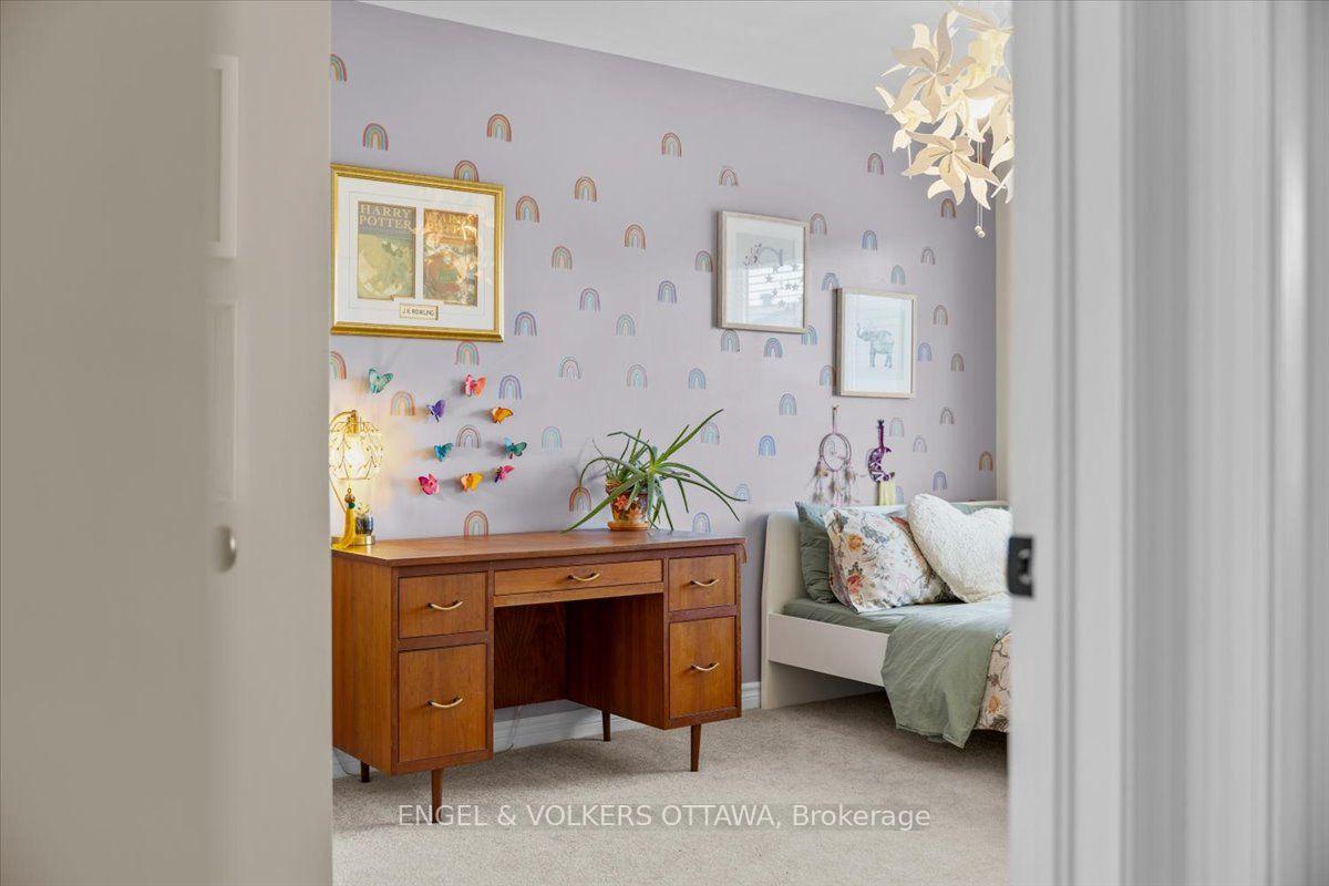 Photo 36 of 556 Triangle Street, Ottawa, Kanata - Emerald Meadows/Trailwest — HOMEH