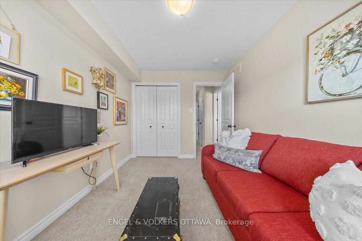 Photo 40 of 556 Triangle Street, Ottawa, Kanata - Emerald Meadows/Trailwest — HOMEH