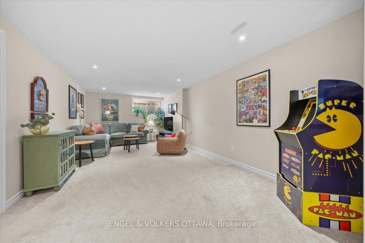 Photo 44 of 556 Triangle Street, Ottawa, Kanata - Emerald Meadows/Trailwest — HOMEH