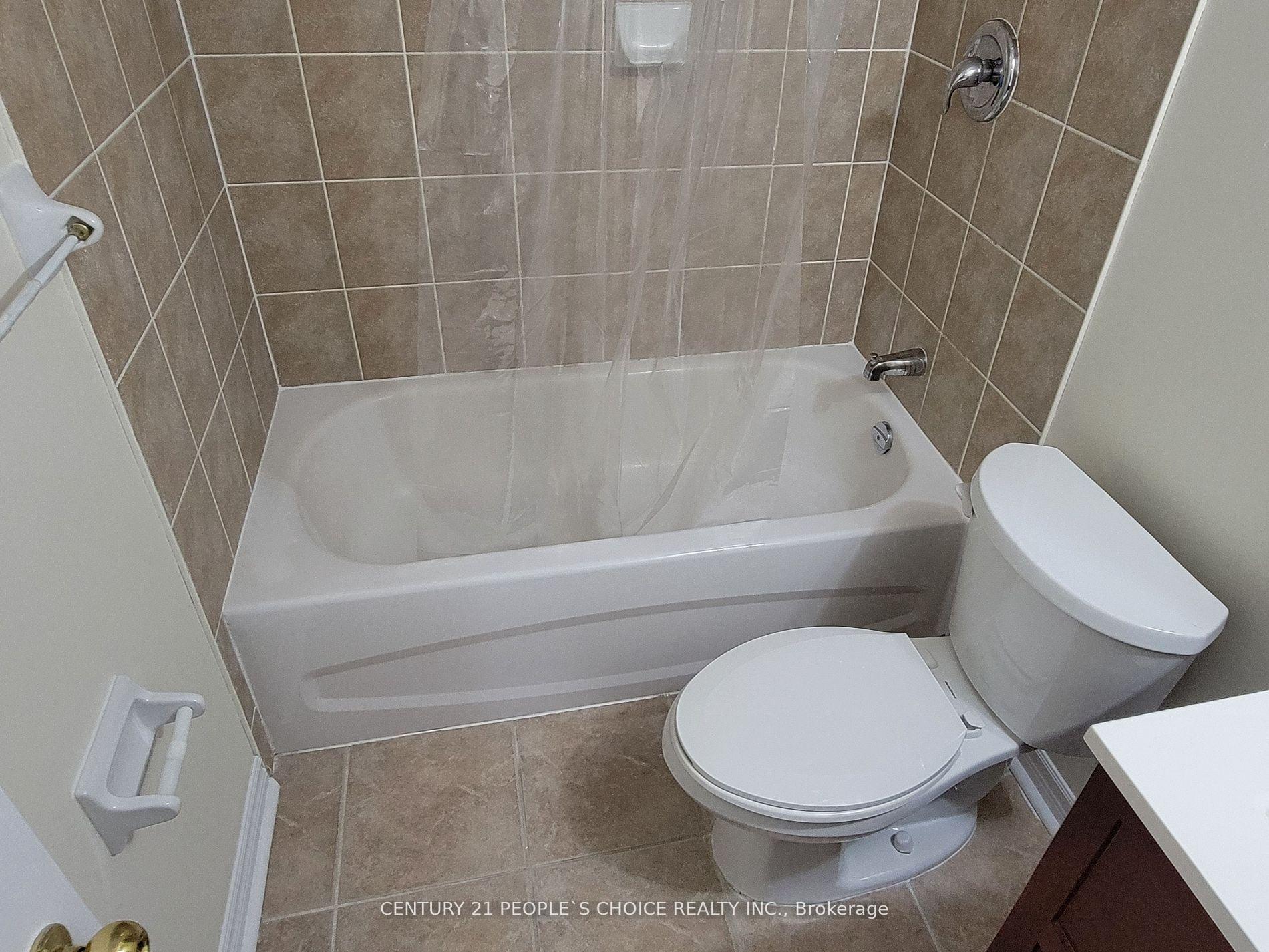 Photo 26 of Unit Upper, 783 Millworks Crescent, Mississauga, East Credit — HOMEH
