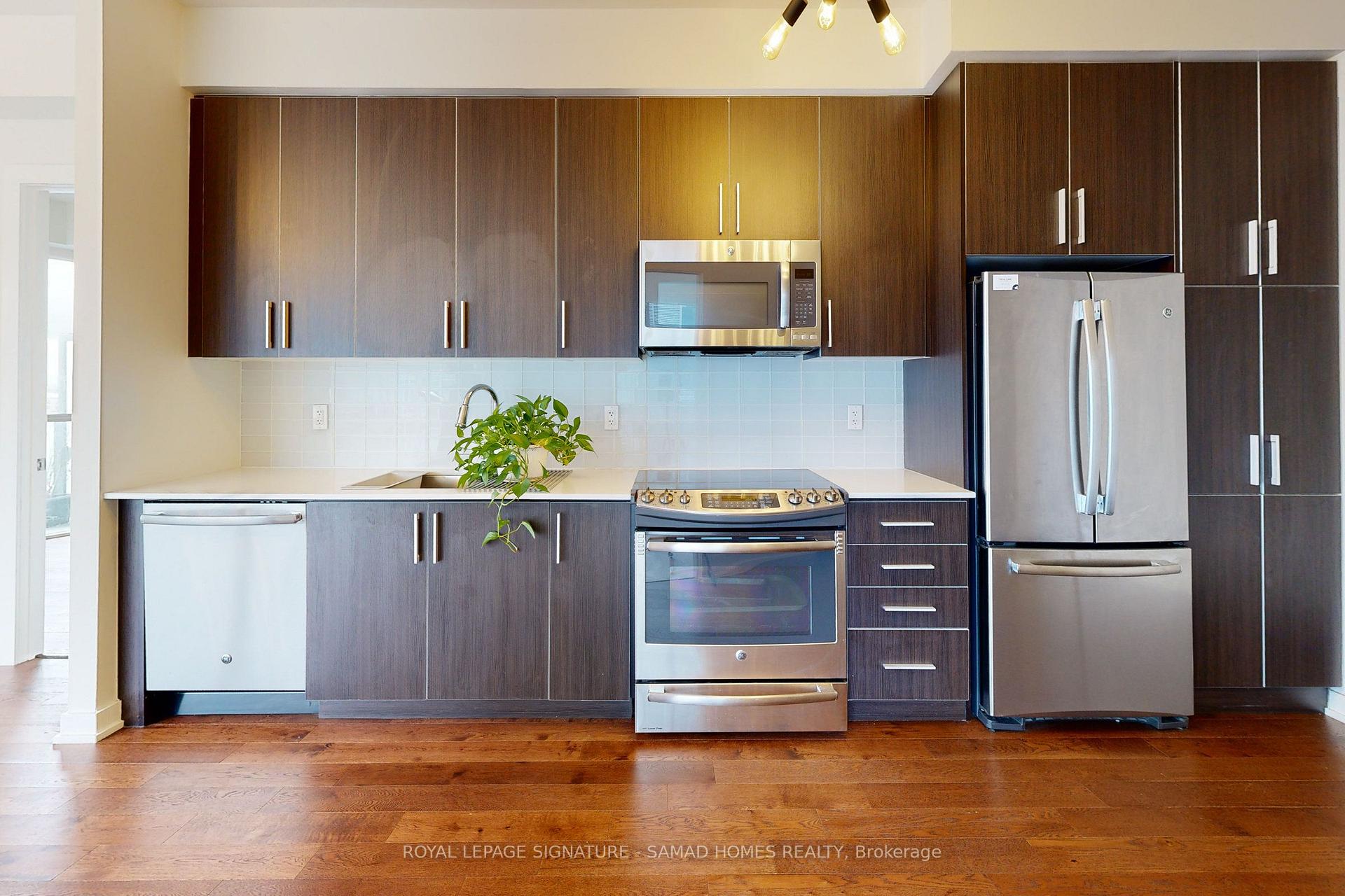 Photo 10 of Unit 1712, 20 Bruyeres Mews, Toronto, Niagara — HOMEH