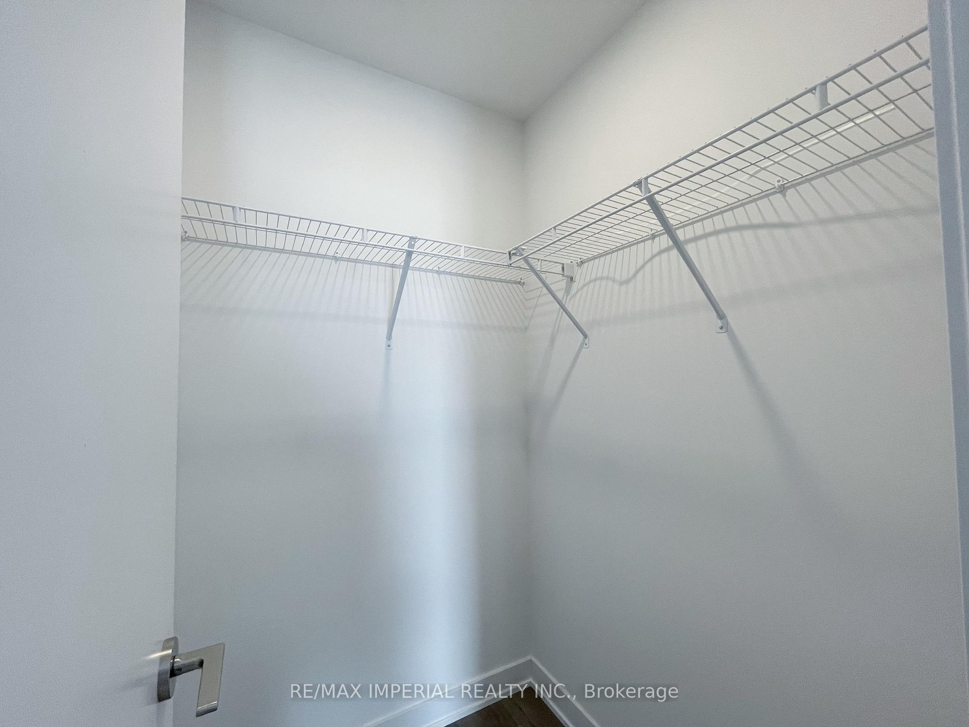 Photo 10 of Unit 616, 38 Honeycrisp Crescent, Vaughan, Vaughan Corporate Centre — HOMEH