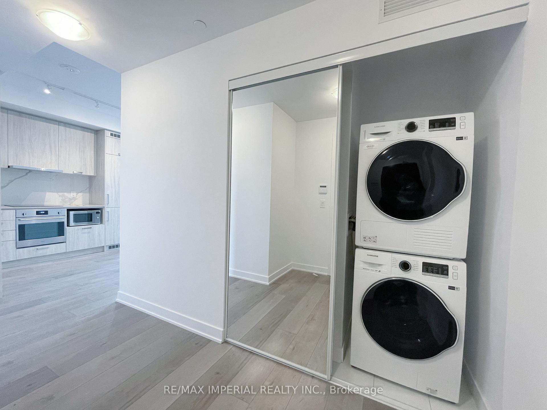Photo 12 of Unit 616, 38 Honeycrisp Crescent, Vaughan, Vaughan Corporate Centre — HOMEH