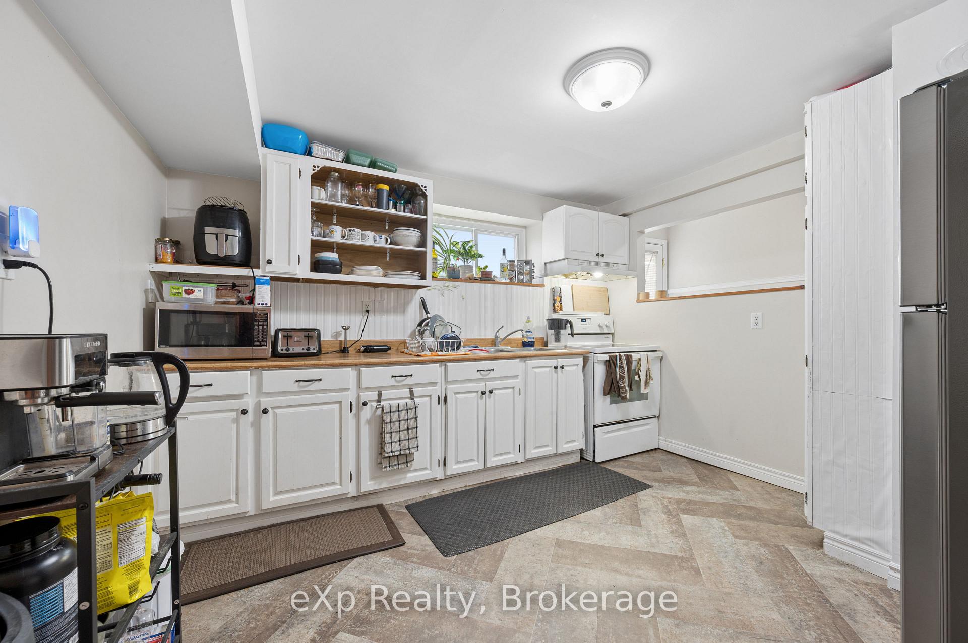 Photo 29 of 39 Keats Crescent, Guelph, Kortright West — HOMEH