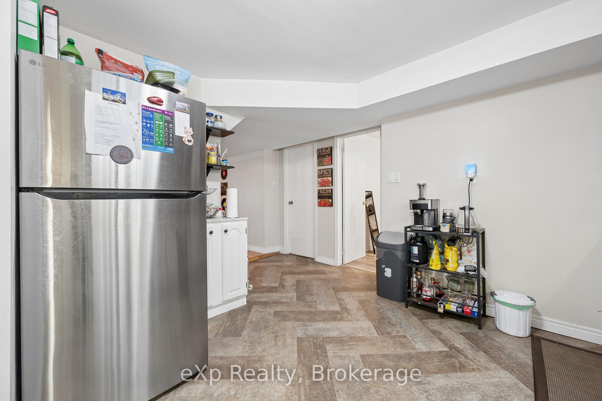 Photo 30 of 39 Keats Crescent, Guelph, Kortright West — HOMEH
