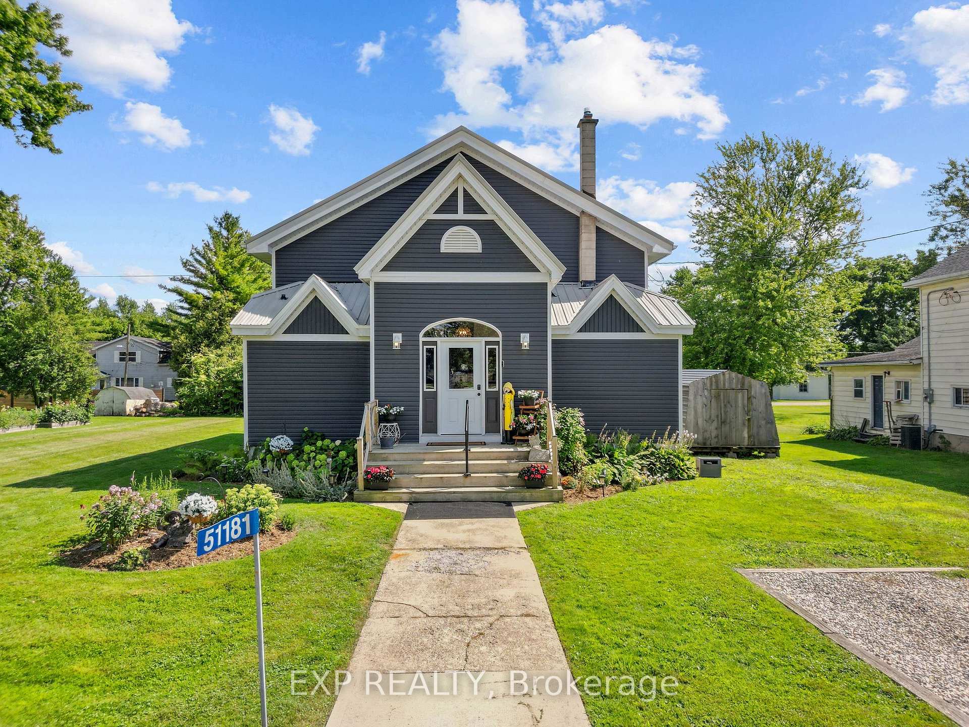 Photo of 51181 Broadway Street