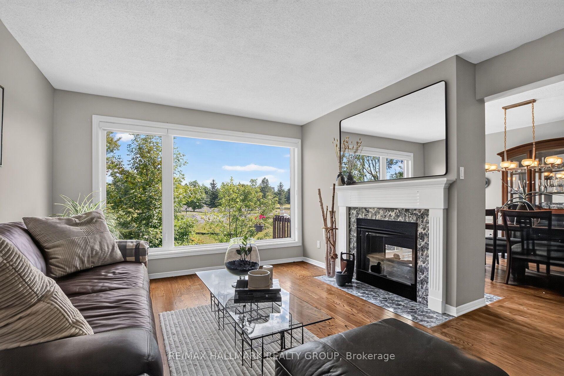 Photo 8 of 19 Windeyer Crescent, Ottawa, Kanata - Kanata Lakes/Heritage Hills — HOMEH