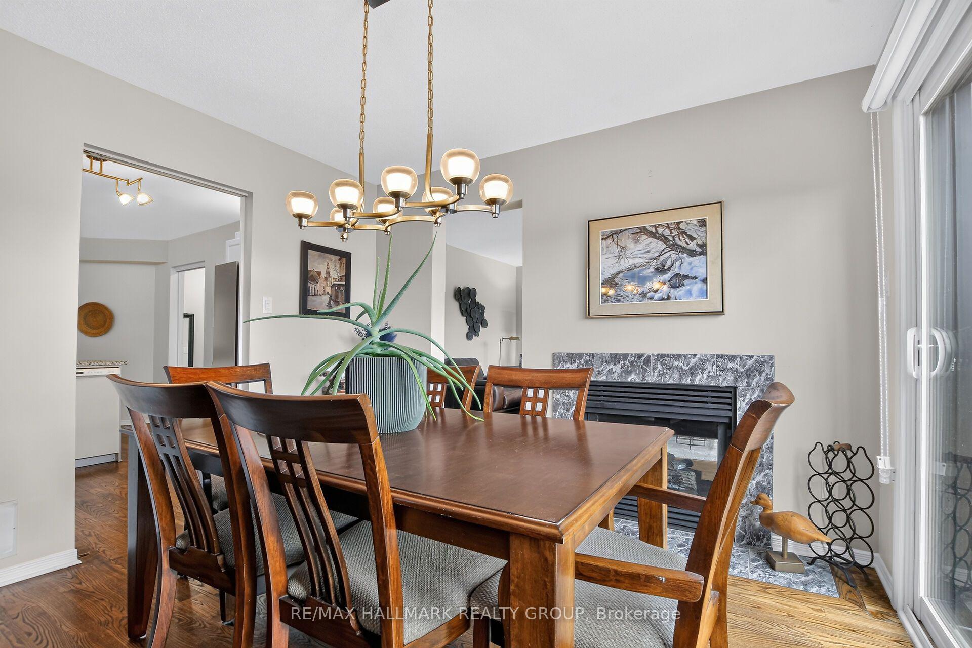 Photo 10 of 19 Windeyer Crescent, Ottawa, Kanata - Kanata Lakes/Heritage Hills — HOMEH