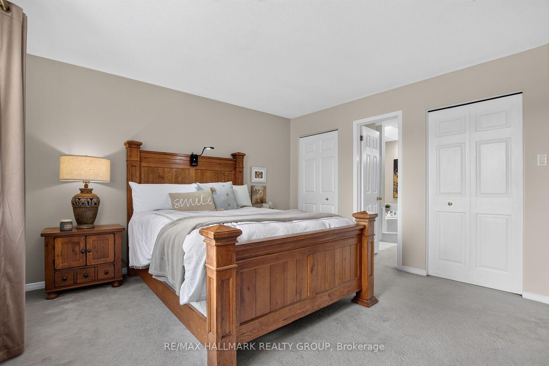 Photo 20 of 19 Windeyer Crescent, Ottawa, Kanata - Kanata Lakes/Heritage Hills — HOMEH