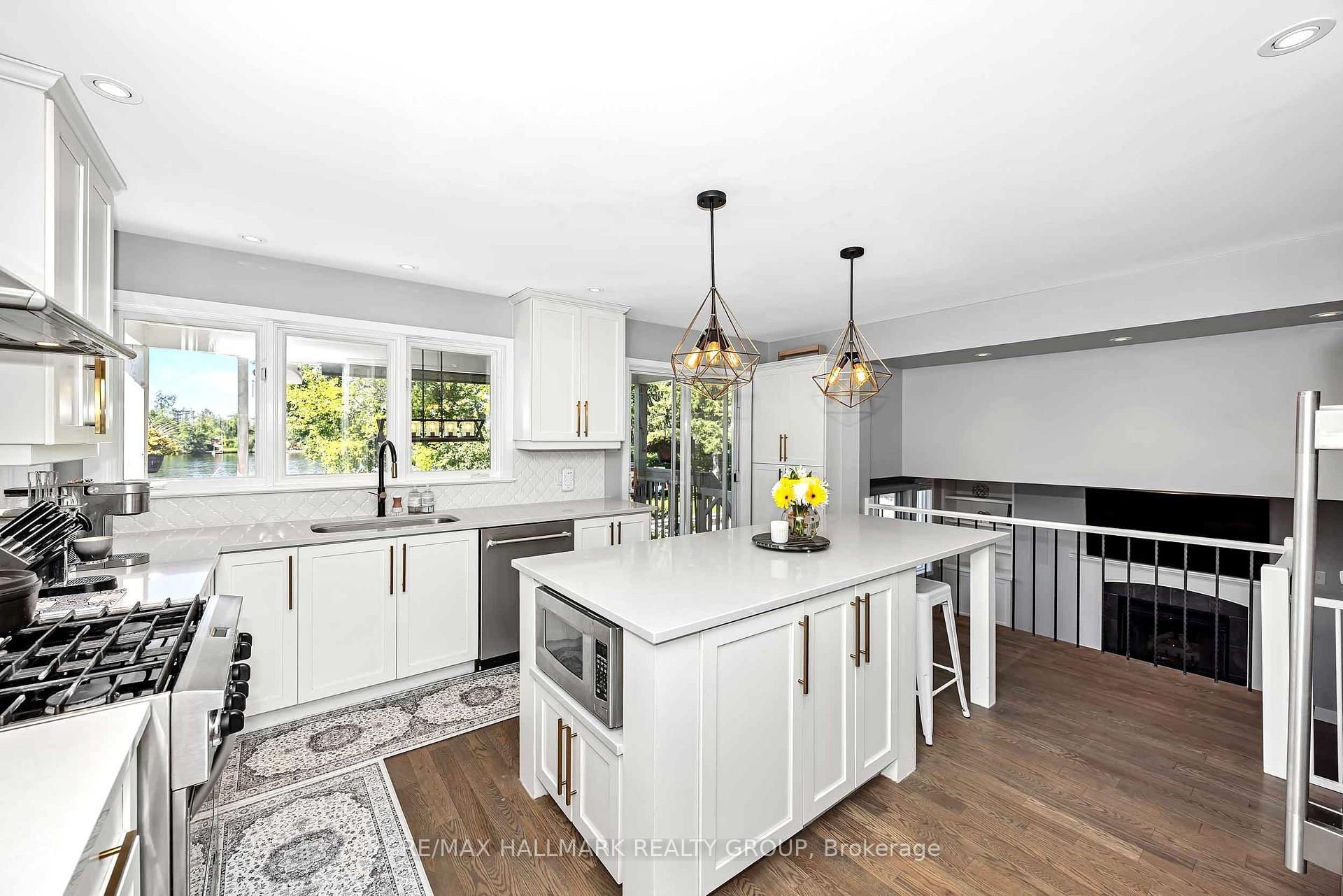 Photo 17 of 1370 River Road, Ottawa, Manotick East to Manotick Station — HOMEH