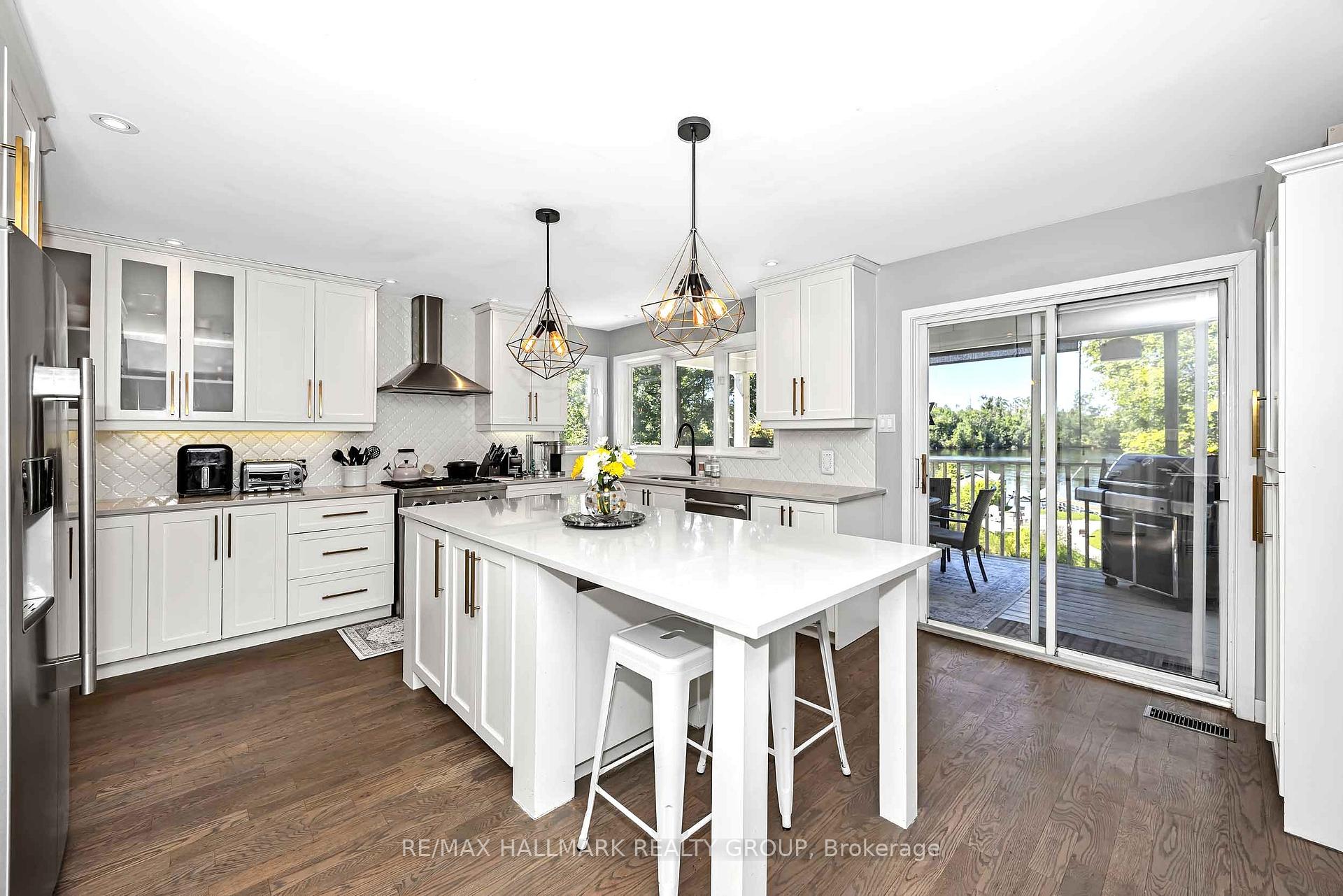 Photo 19 of 1370 River Road, Ottawa, Manotick East to Manotick Station — HOMEH