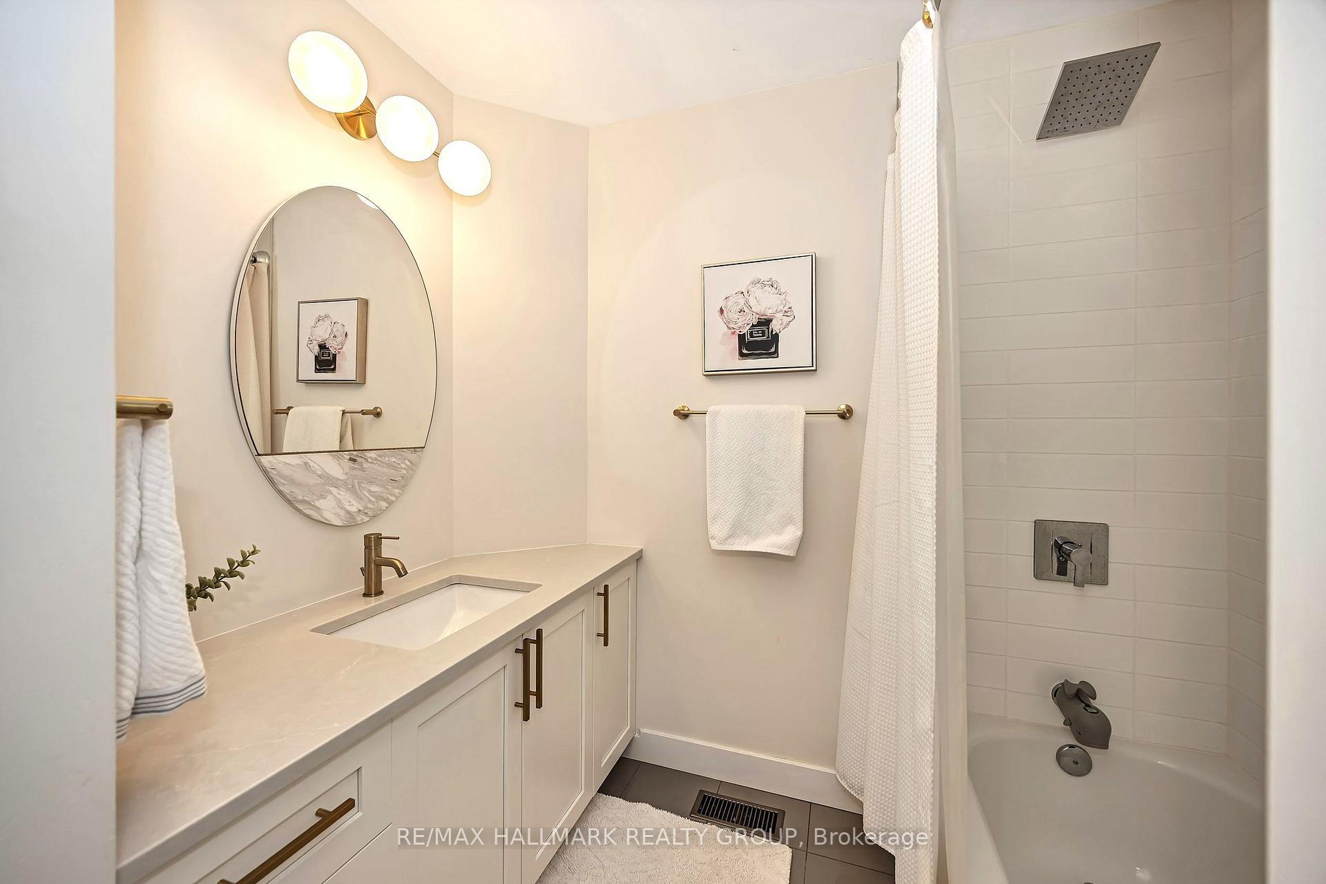 Photo 33 of 1370 River Road, Ottawa, Manotick East to Manotick Station — HOMEH