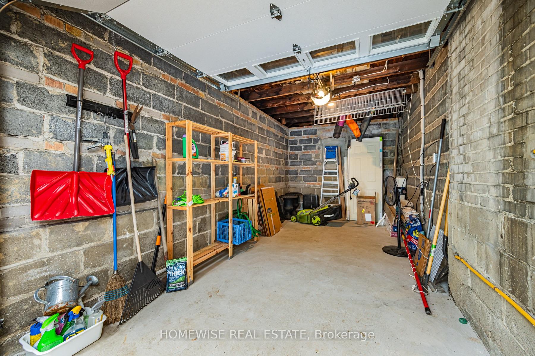 Photo 30 of 86 Fairleigh Crescent, Toronto, Forest Hill North — HOMEH